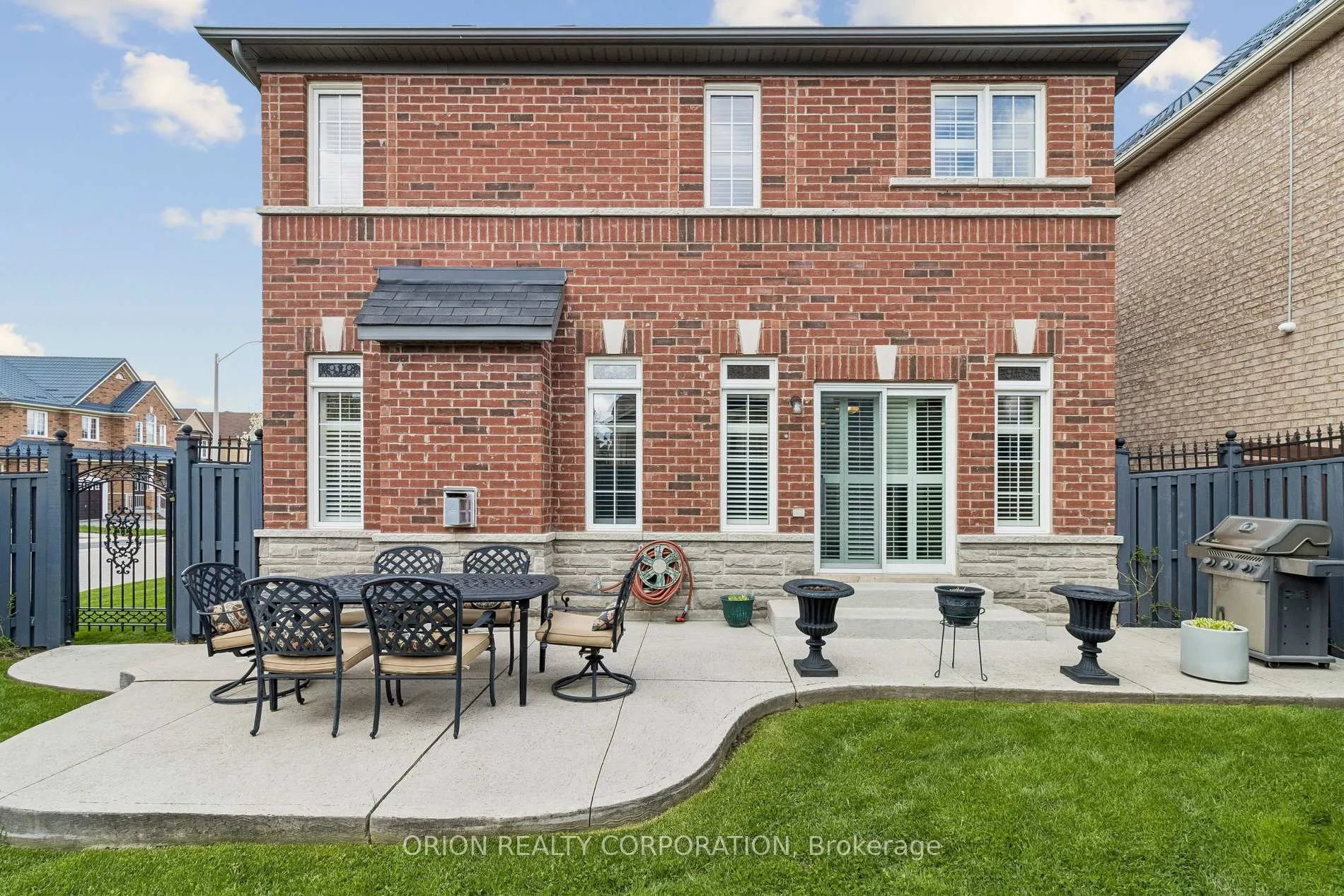 Photo 37 of 8 Seastar Road, Brampton, Bram West — HOMEH