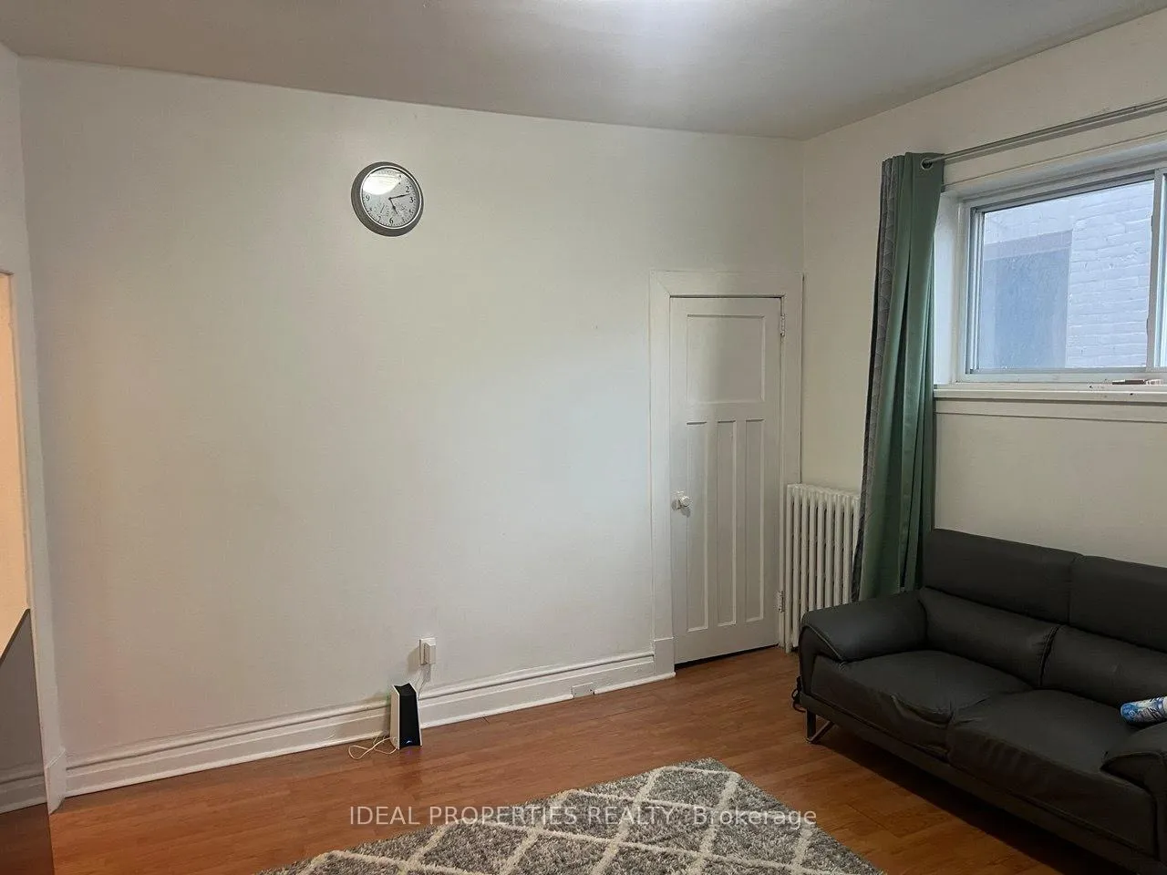 Photo 3 of Unit 2, 277 Bronson Avenue, Ottawa, Ottawa Centre — HOMEH