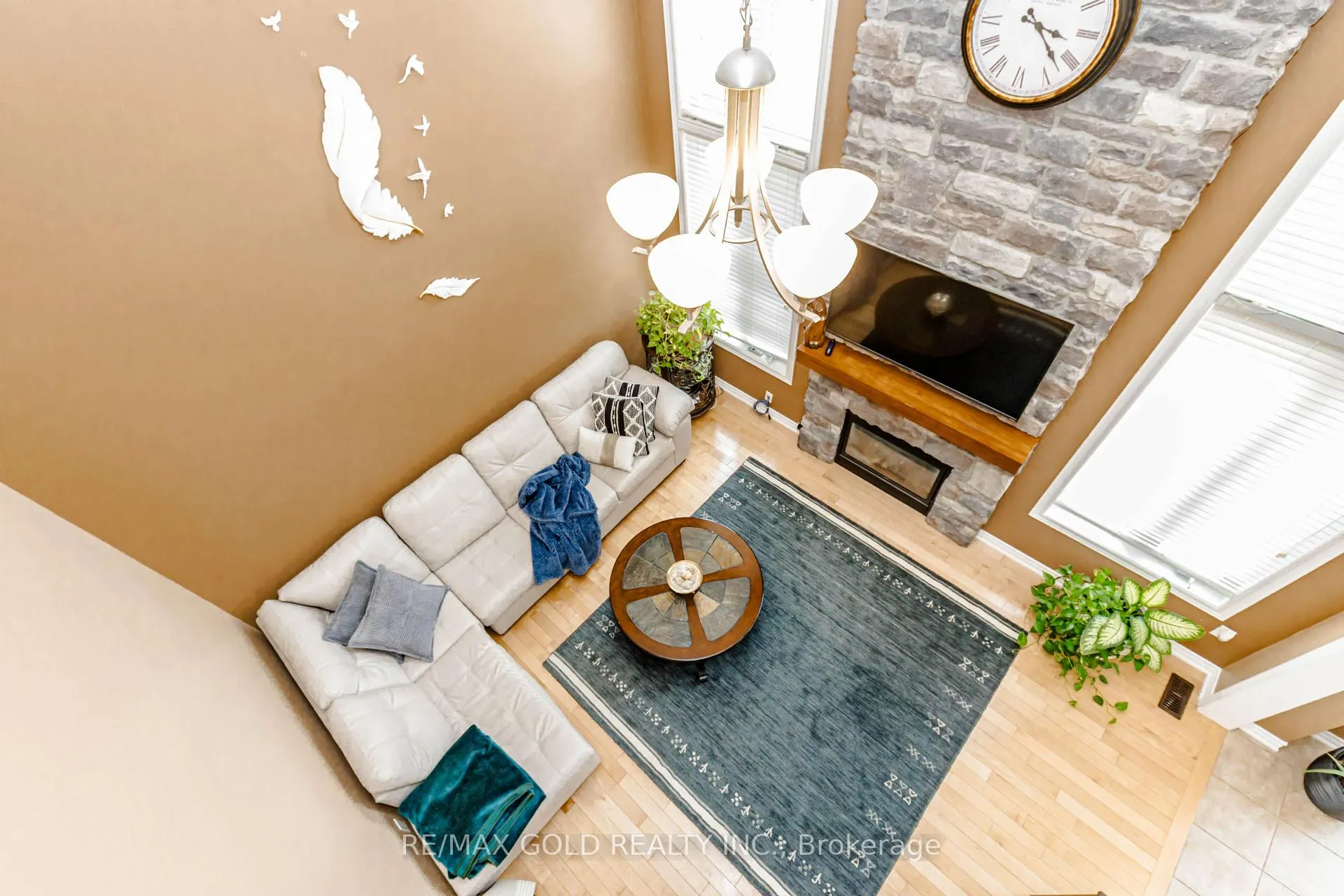 Photo 20 of 45 Fishing Crescent, Brampton, Madoc — HOMEH