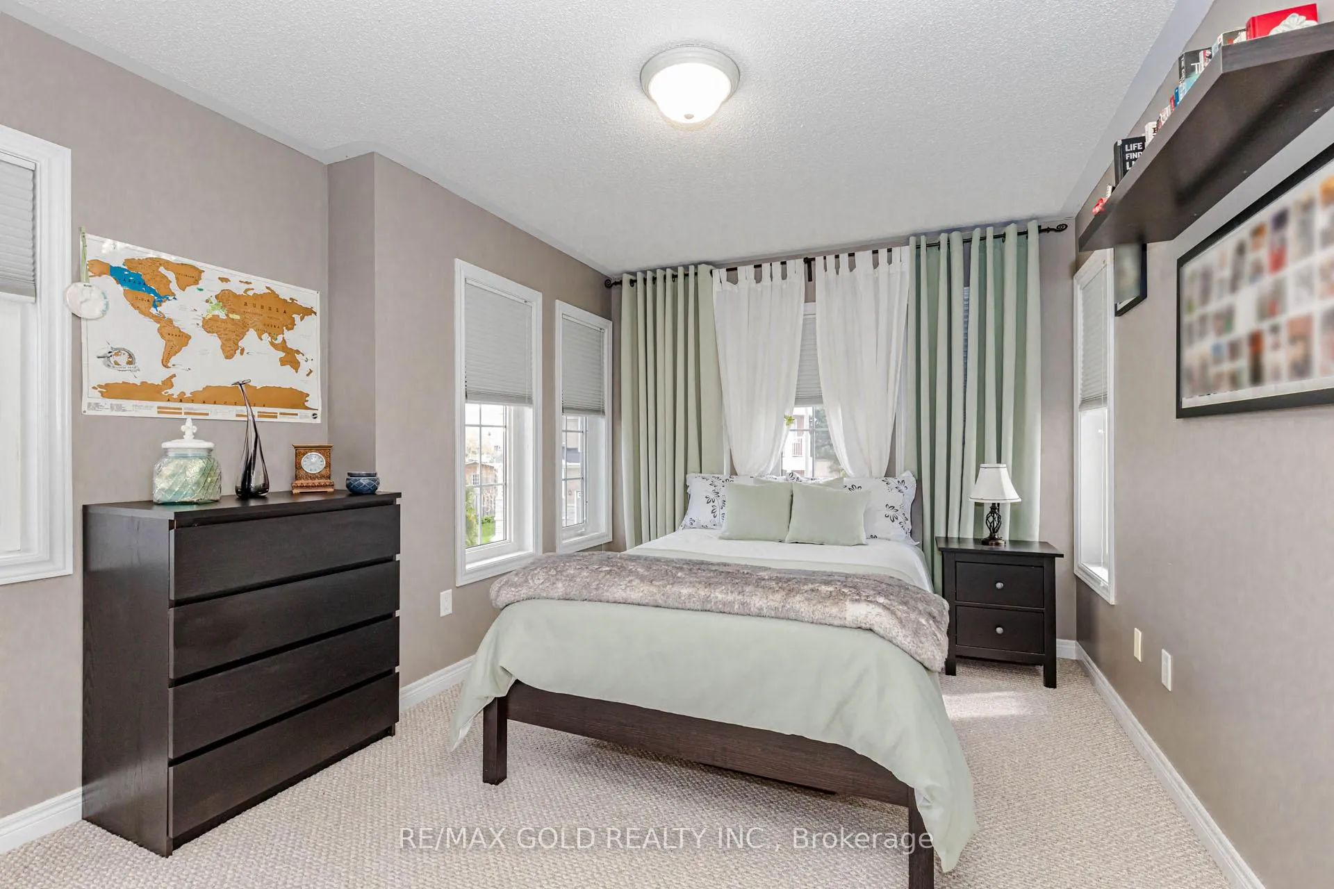 Photo 30 of 45 Fishing Crescent, Brampton, Madoc — HOMEH