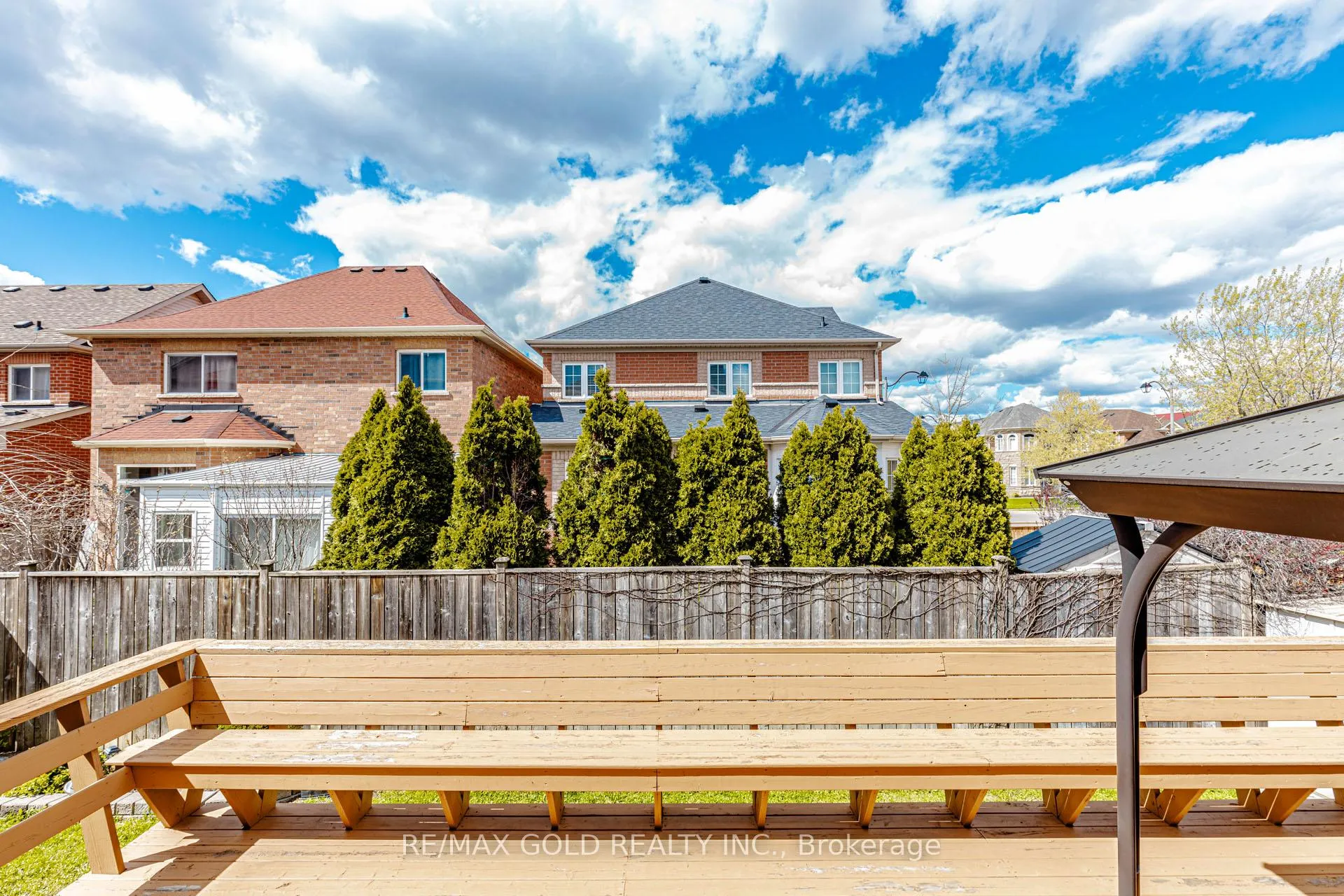 Photo 40 of 45 Fishing Crescent, Brampton, Madoc — HOMEH