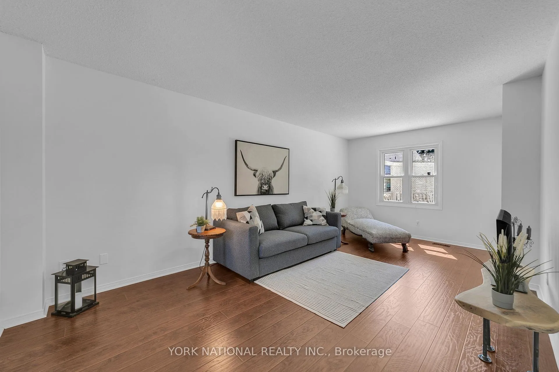 Photo 4 of 1 Eves Court, Newmarket, Glenway Estates — HOMEH