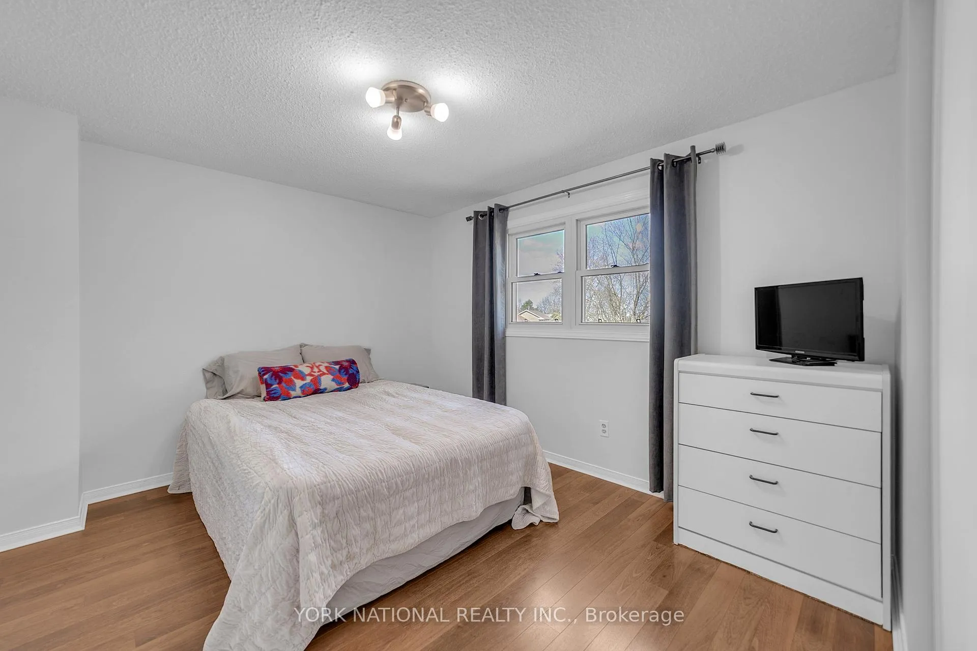 Photo 23 of 1 Eves Court, Newmarket, Glenway Estates — HOMEH