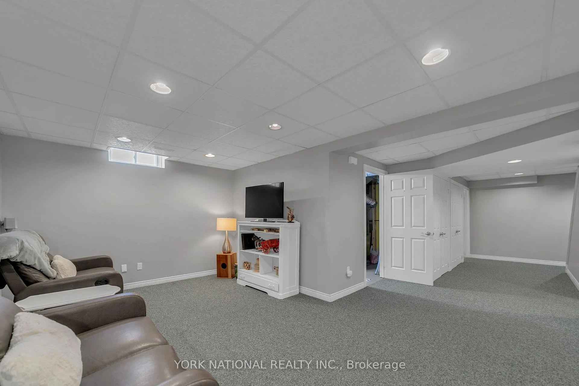 Photo 26 of 1 Eves Court, Newmarket, Glenway Estates — HOMEH