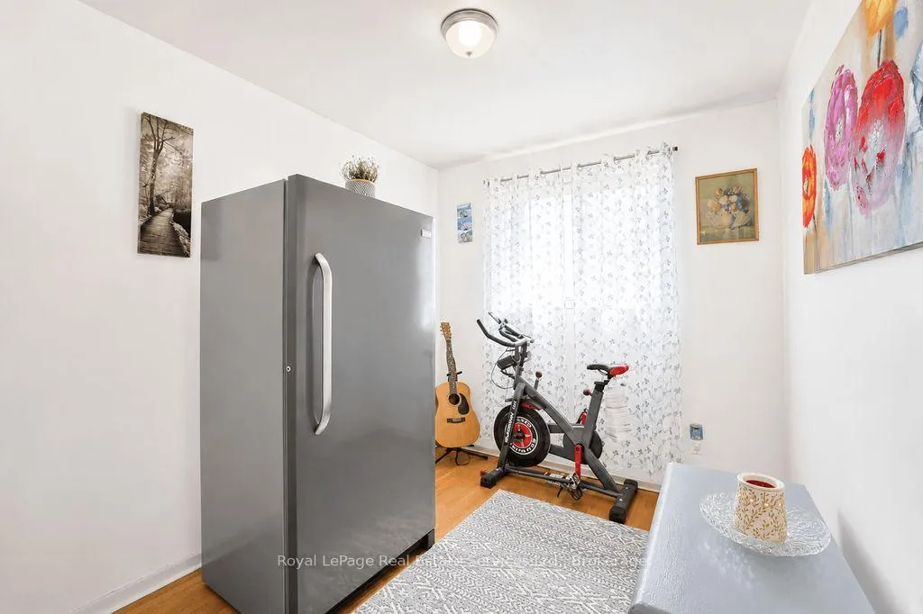 Photo 24 of 334 Tragina Avenue N, Hamilton, Homeside — HOMEH