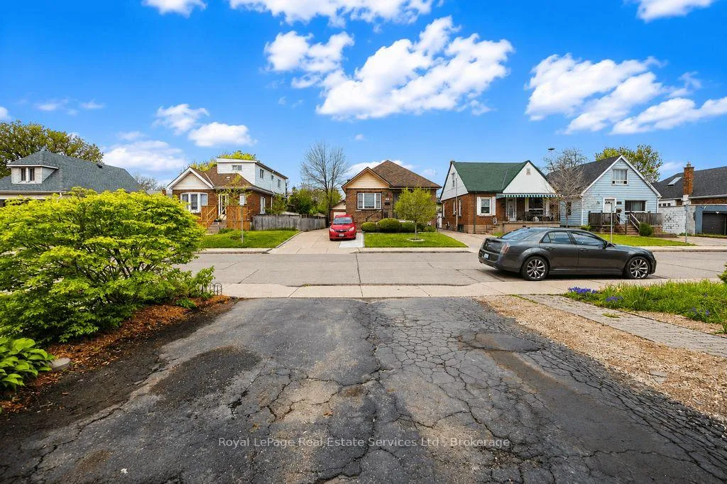 Photo 42 of 334 Tragina Avenue N, Hamilton, Homeside — HOMEH