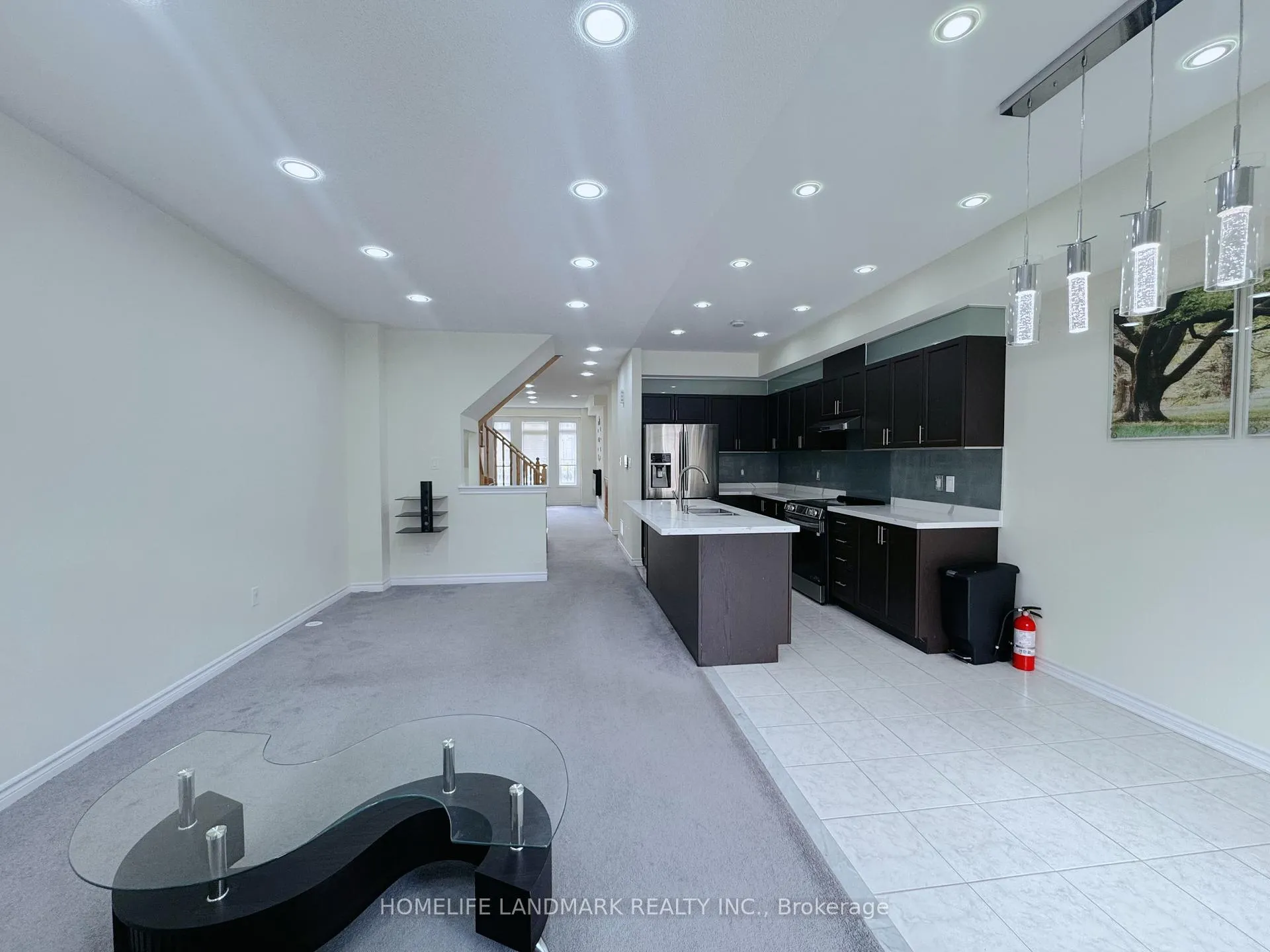 Photo 14 of 29 Sharbot Lane, Markham, Greensborough — HOMEH