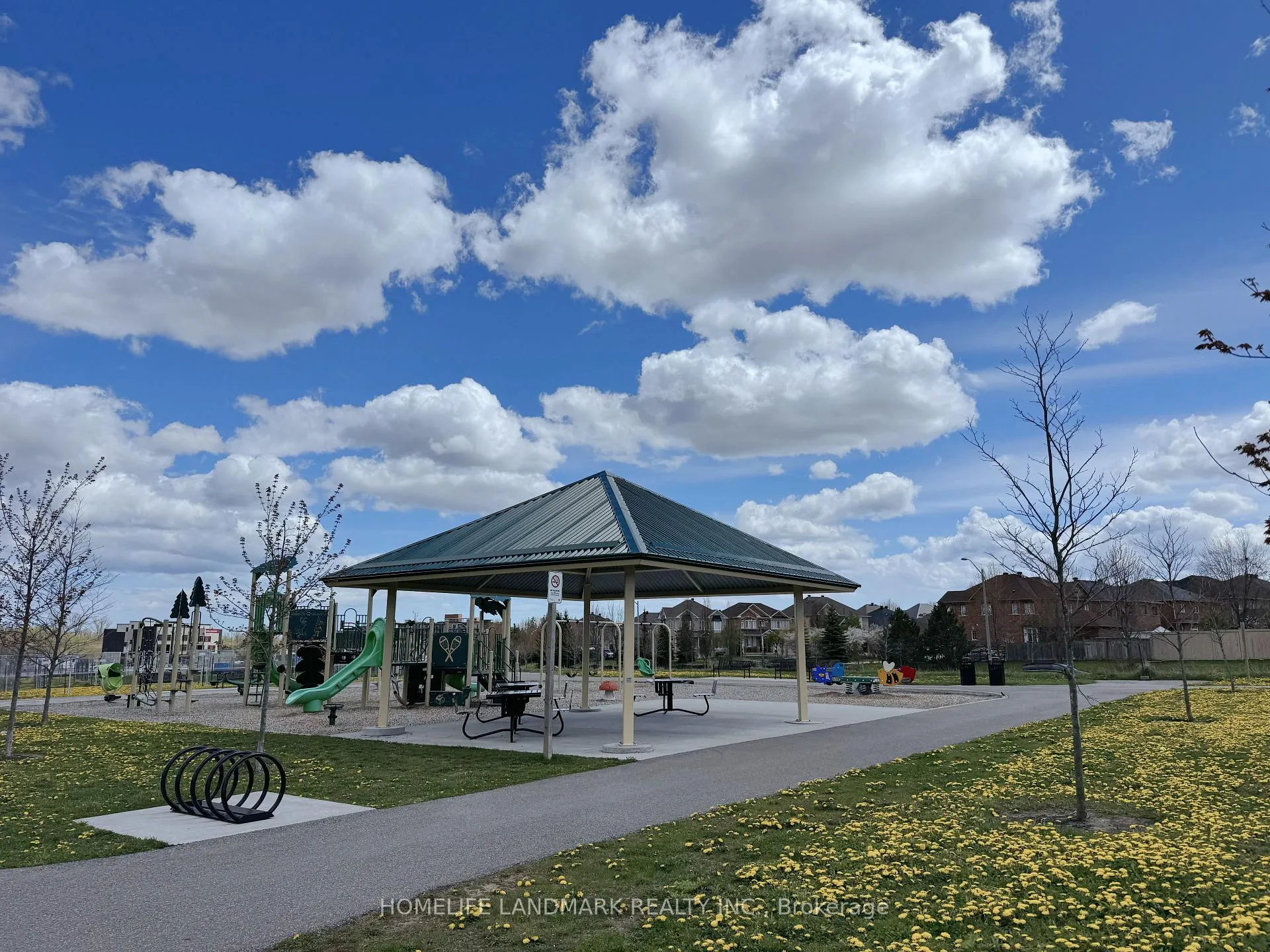 Photo 32 of 29 Sharbot Lane, Markham, Greensborough — HOMEH