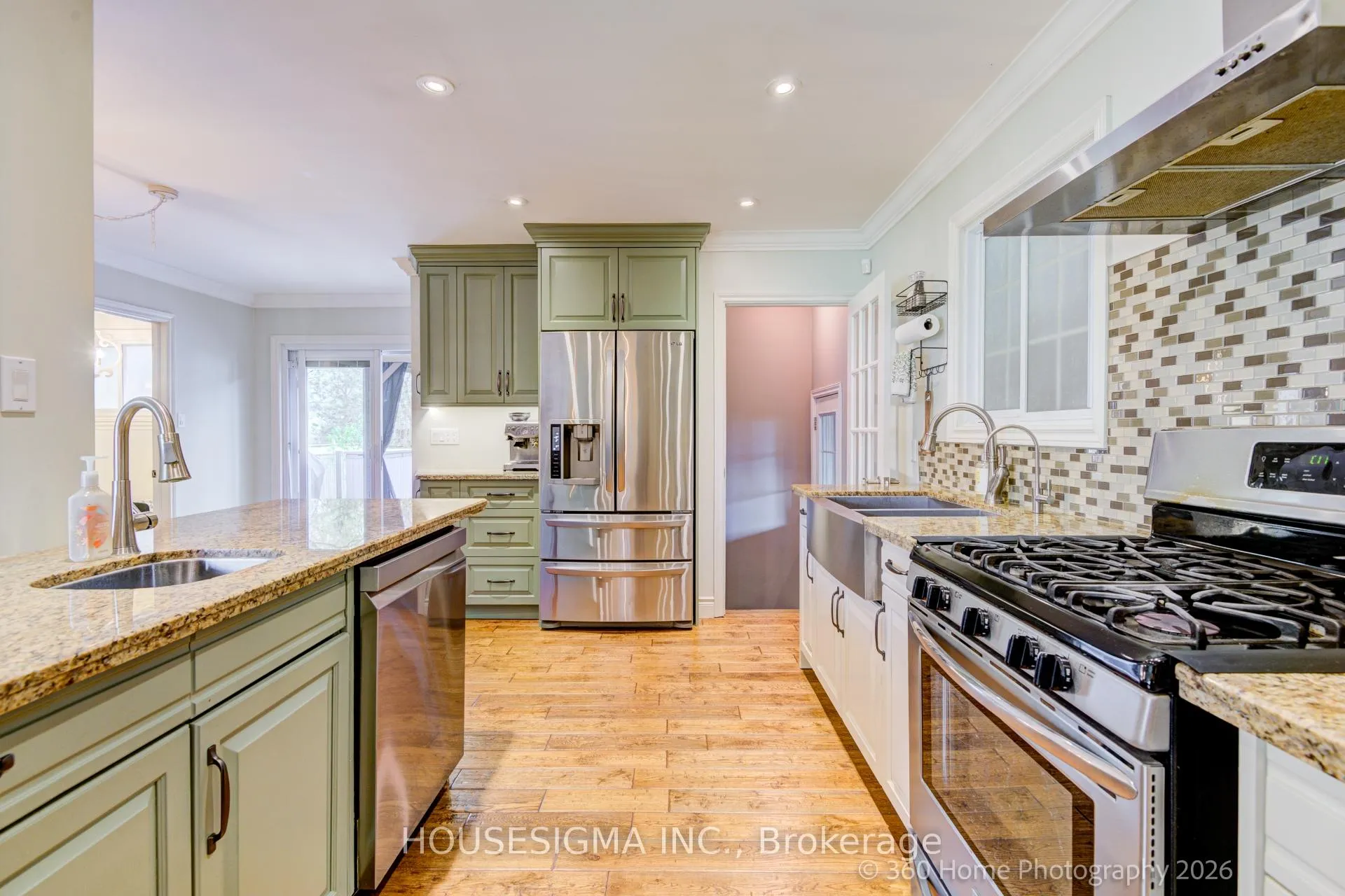 Photo 5 of 47 Sunset Boulevard, Cambridge, Blair Road — HOMEH