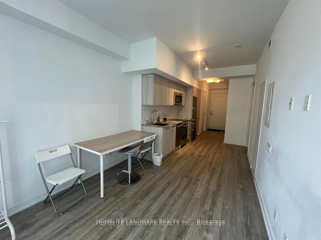 Photo 9 of Unit 605, 28 Wellesley Street E, Toronto, Church-Yonge Corridor — HOMEH