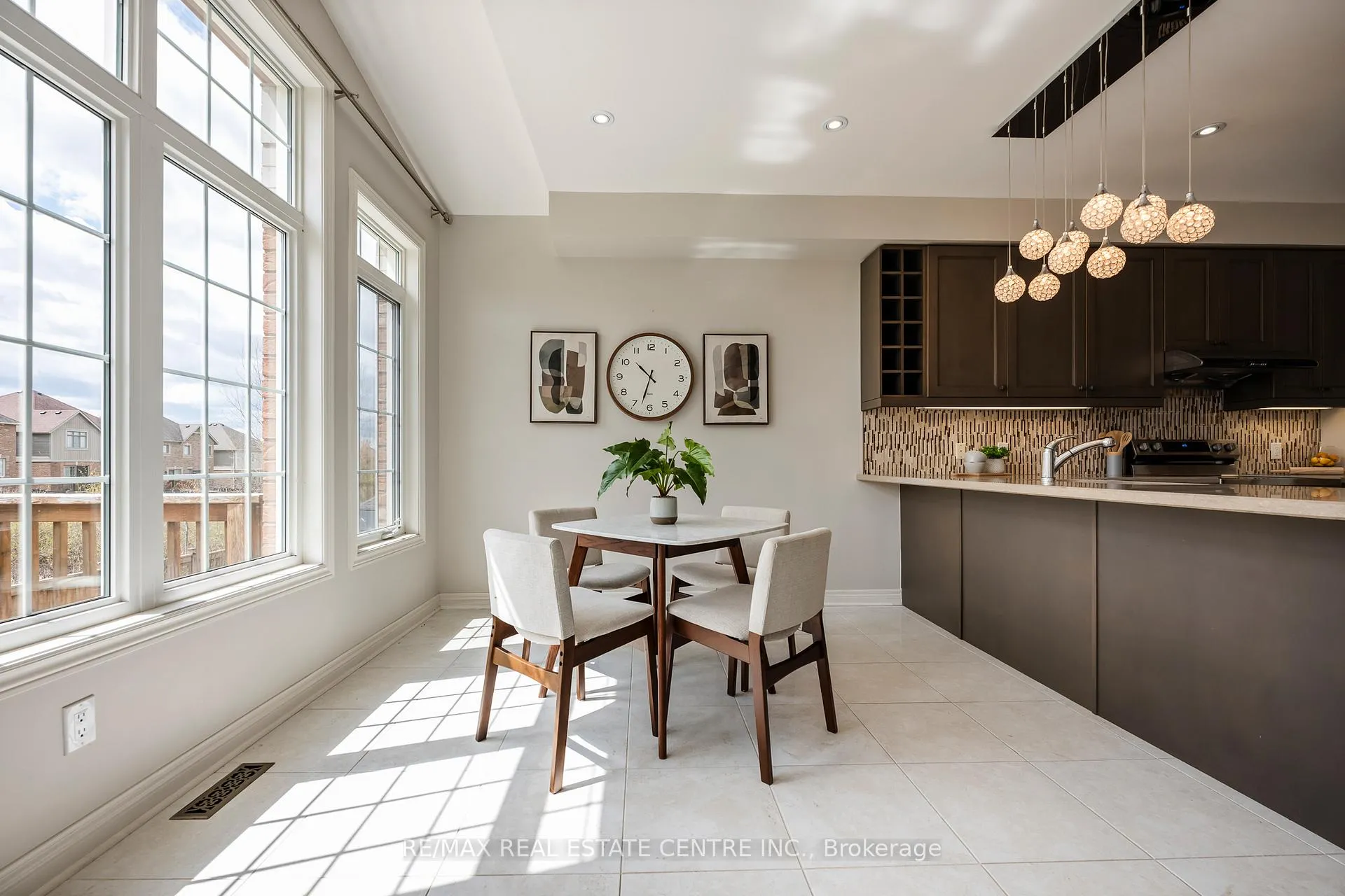 Photo 15 of 17 Mason Drive, New Tecumseth, Rural New Tecumseth — HOMEH