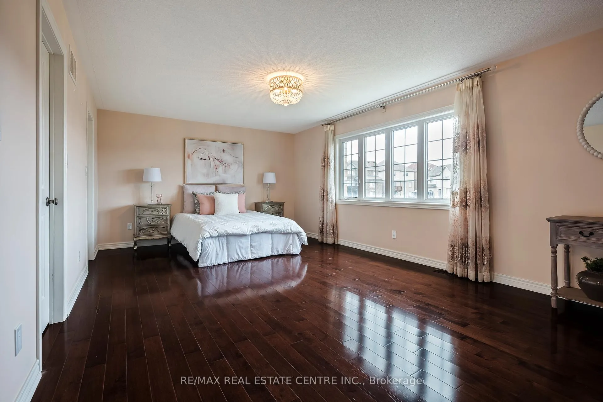 Photo 23 of 17 Mason Drive, New Tecumseth, Rural New Tecumseth — HOMEH