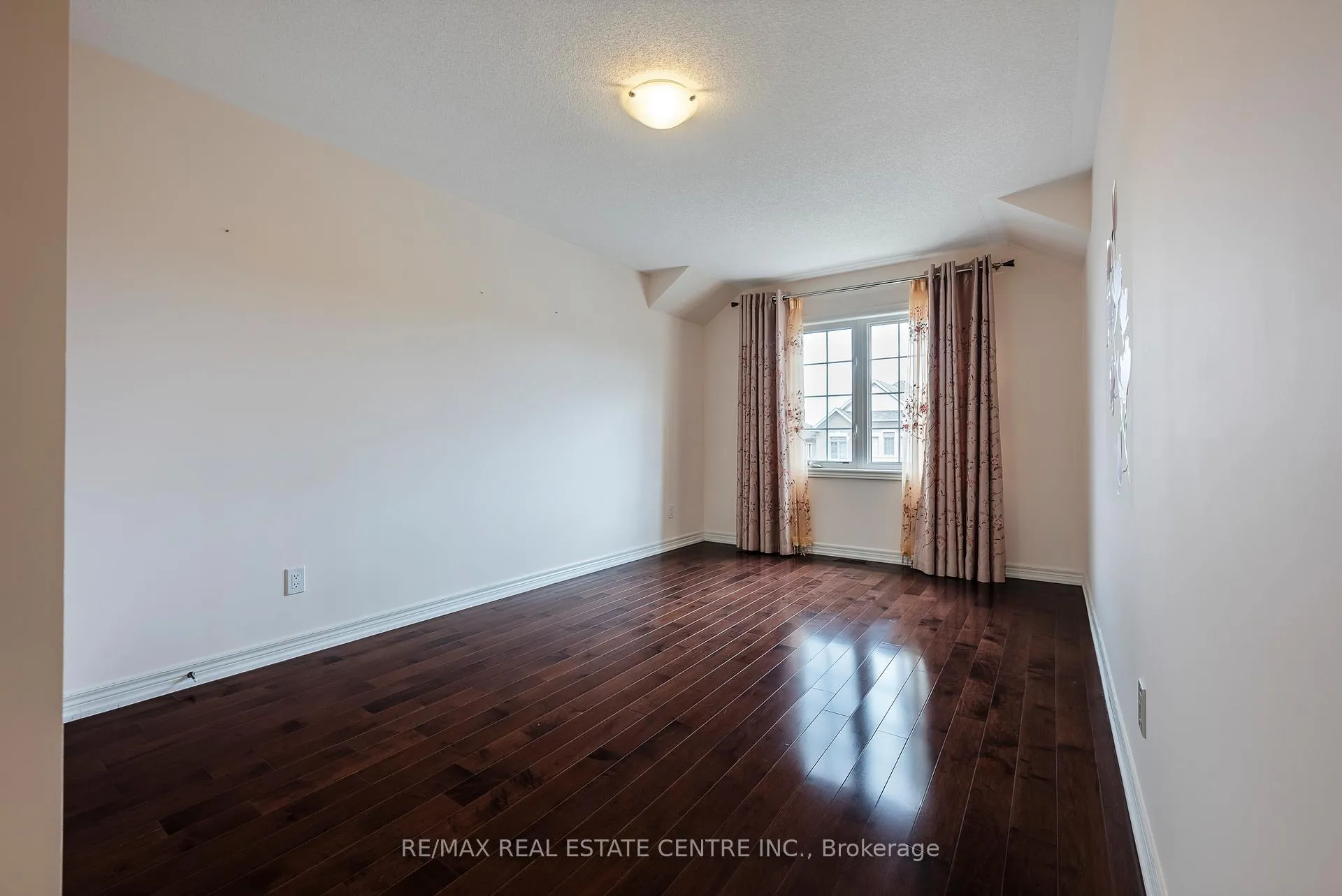 Photo 31 of 17 Mason Drive, New Tecumseth, Rural New Tecumseth — HOMEH