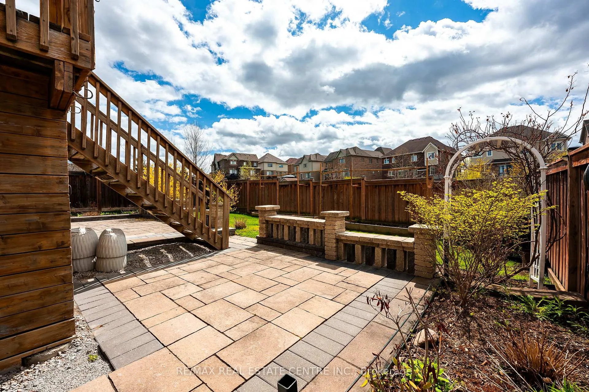 Photo 40 of 17 Mason Drive, New Tecumseth, Rural New Tecumseth — HOMEH