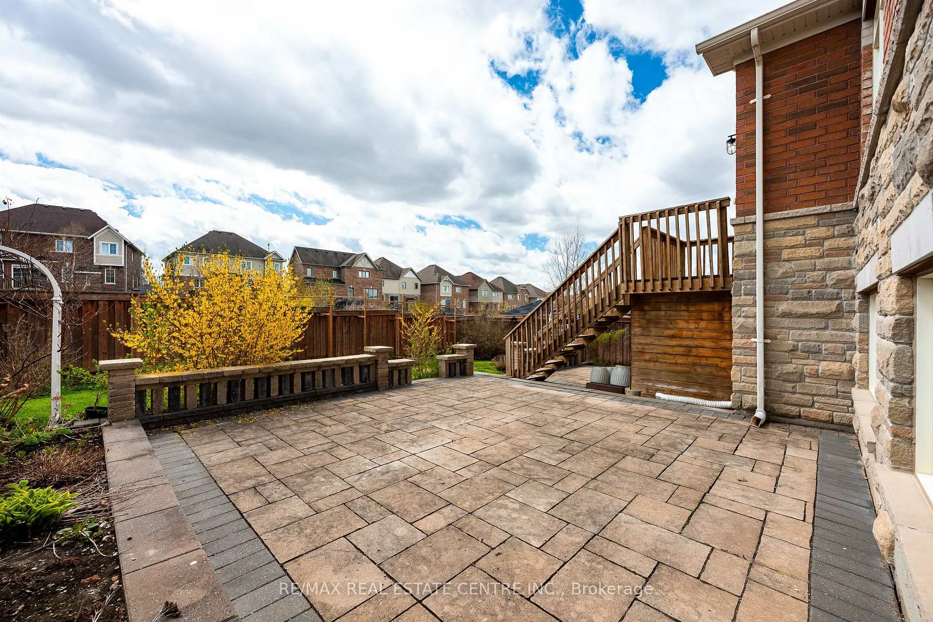 Photo 43 of 17 Mason Drive, New Tecumseth, Rural New Tecumseth — HOMEH