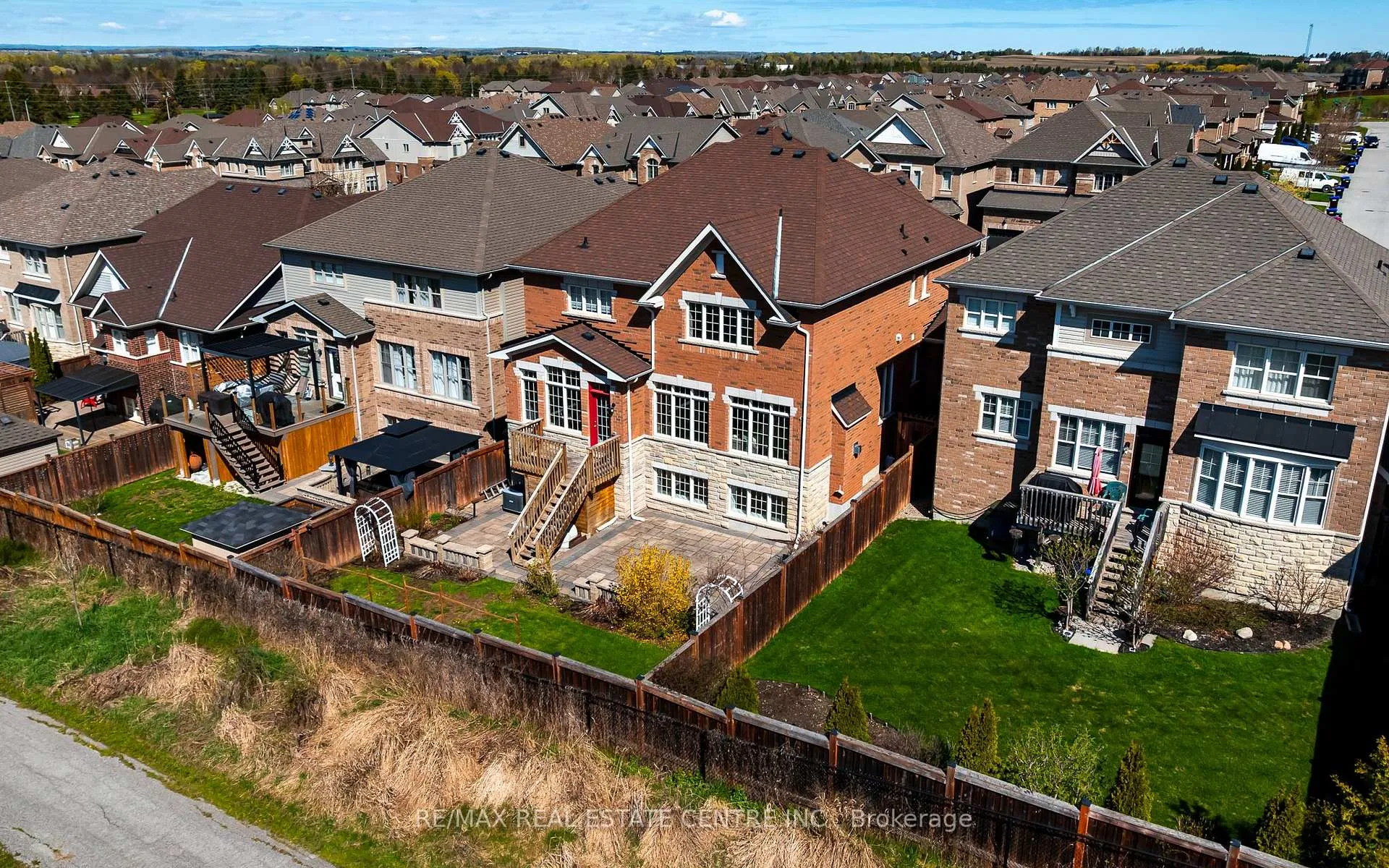 Photo 45 of 17 Mason Drive, New Tecumseth, Rural New Tecumseth — HOMEH