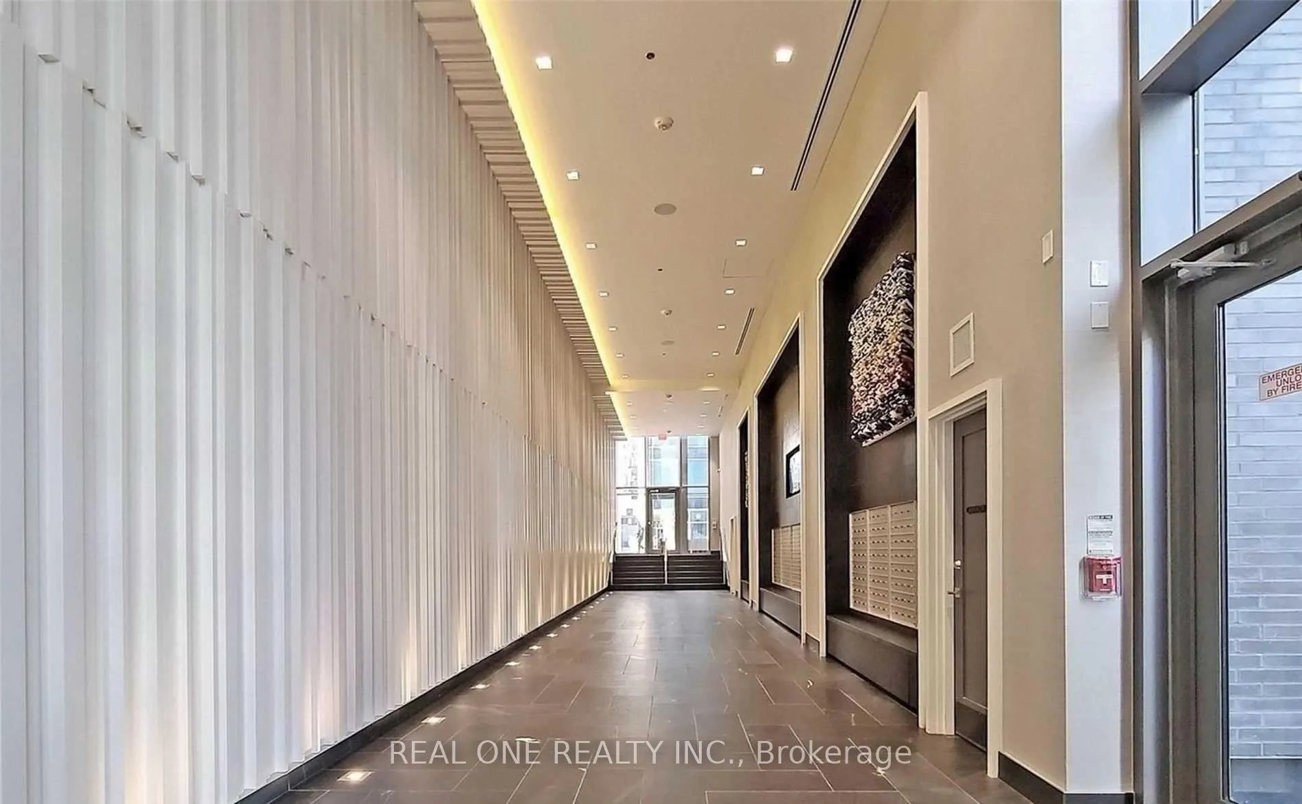 Photo 5 of Unit 2904, 42 Charles Street E, Toronto, Church-Yonge Corridor — HOMEH