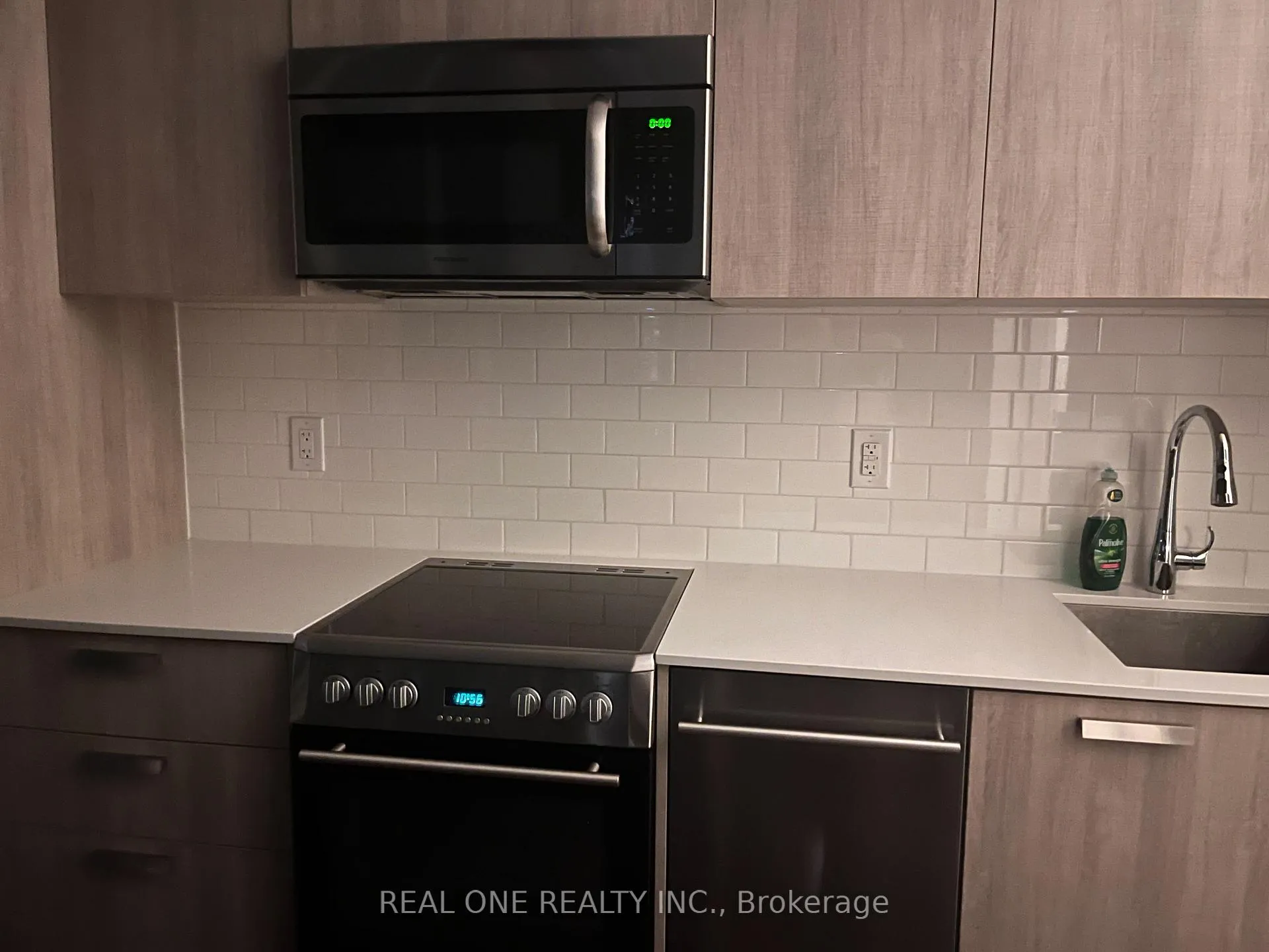 Photo 8 of Unit 2904, 42 Charles Street E, Toronto, Church-Yonge Corridor — HOMEH