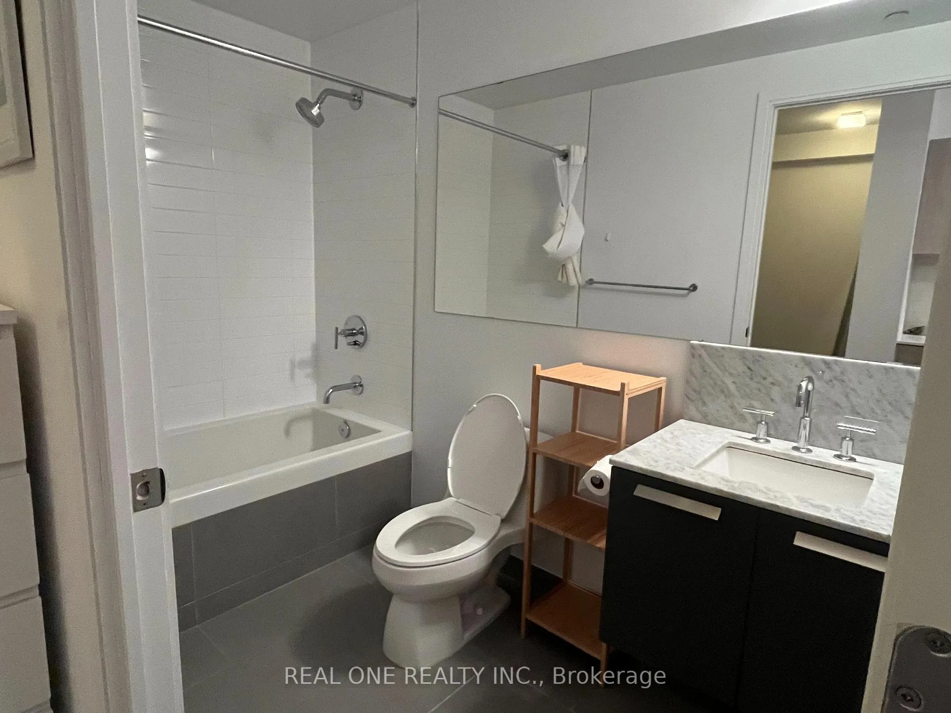 Photo 14 of Unit 2904, 42 Charles Street E, Toronto, Church-Yonge Corridor — HOMEH