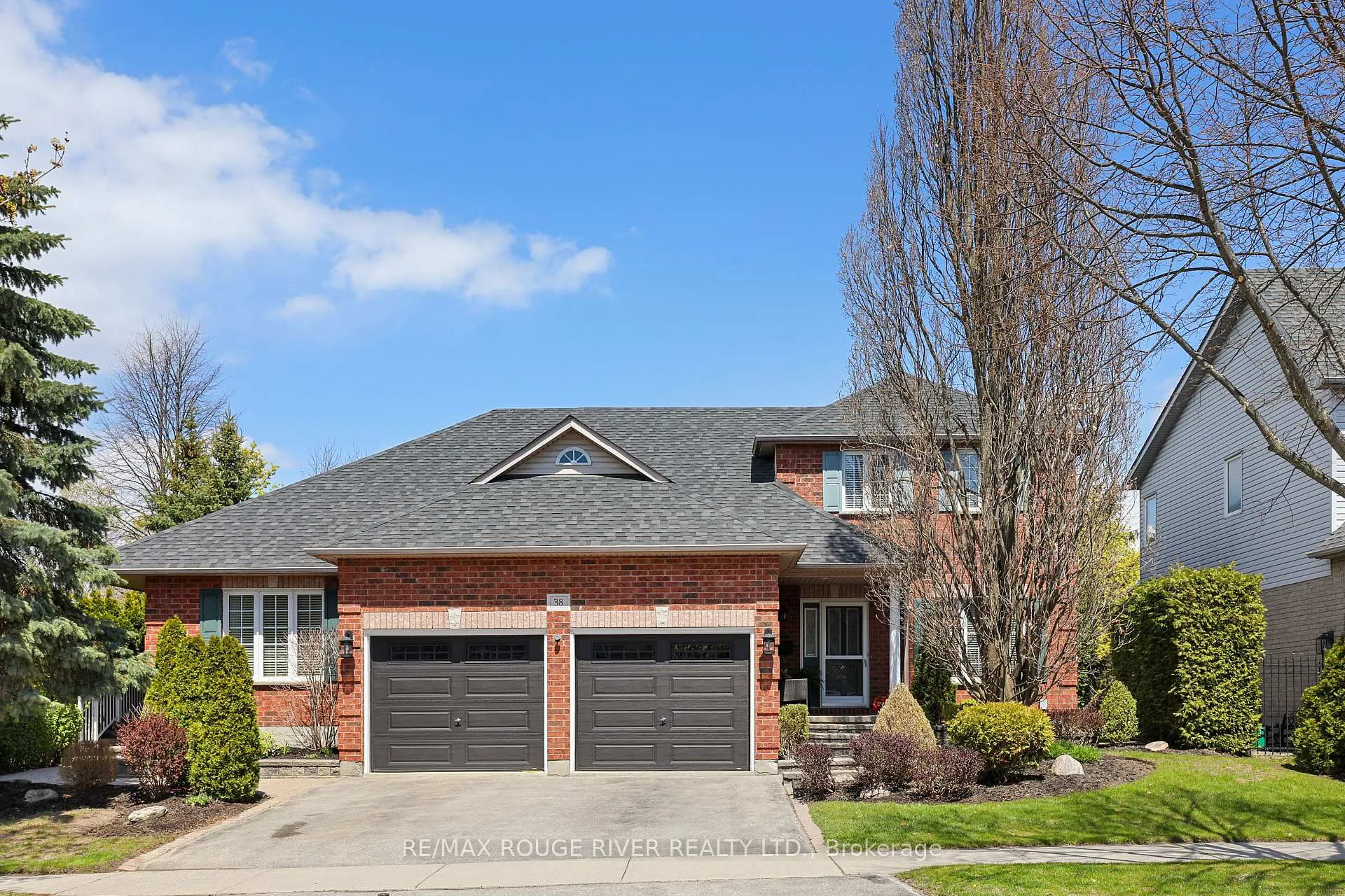 Photo 1 of 38 Worthington Drive, Clarington, Courtice — HOMEH