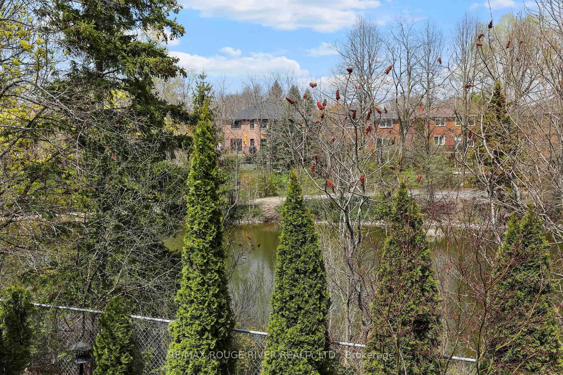 Photo 43 of 38 Worthington Drive, Clarington, Courtice — HOMEH