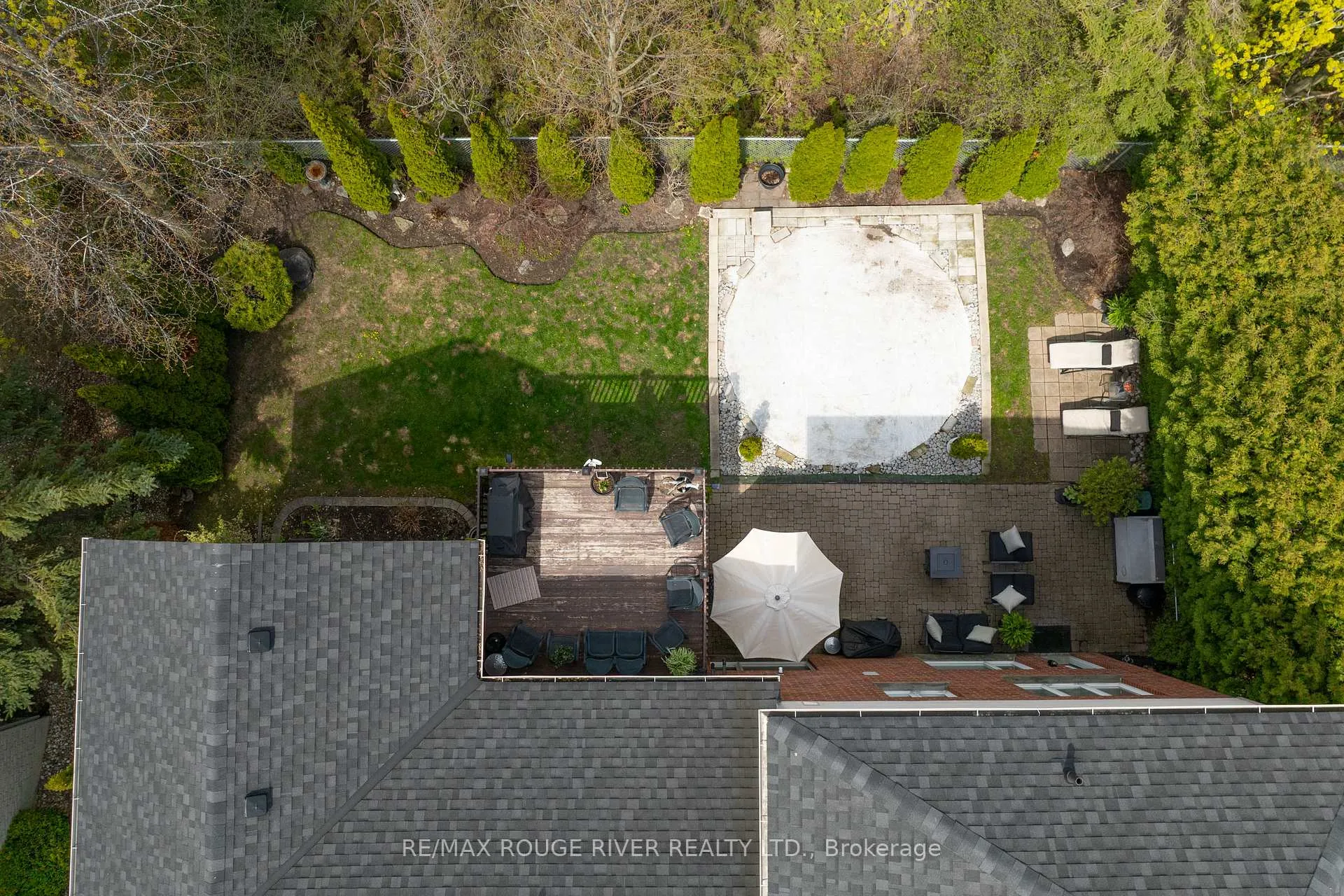 Photo 47 of 38 Worthington Drive, Clarington, Courtice — HOMEH