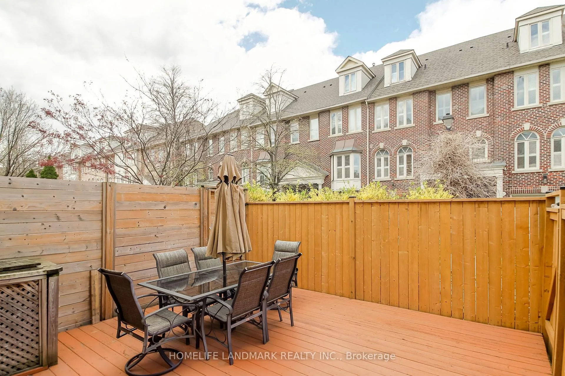 Photo 20 of Unit 9, 34 Mendota Road, Etobicoke, Stonegate-Queensway — HOMEH
