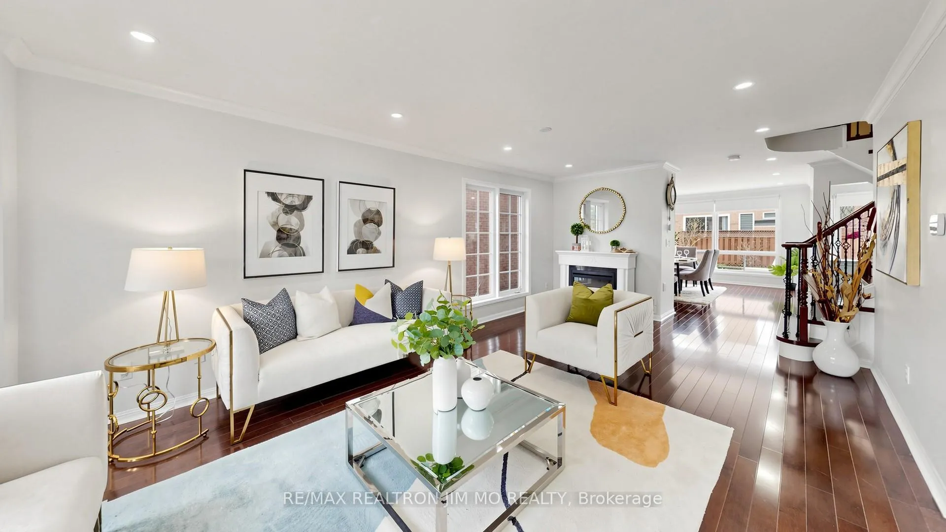 Photo 10 of 6 Majestic Drive, Markham, Berczy — HOMEH