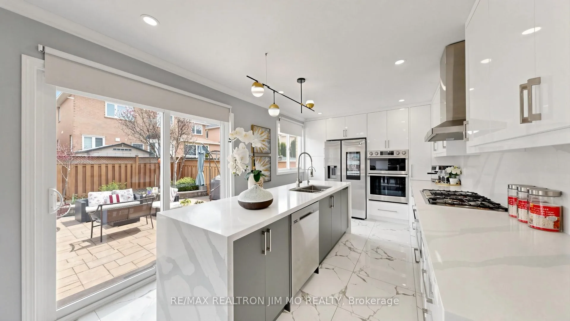 Photo 19 of 6 Majestic Drive, Markham, Berczy — HOMEH