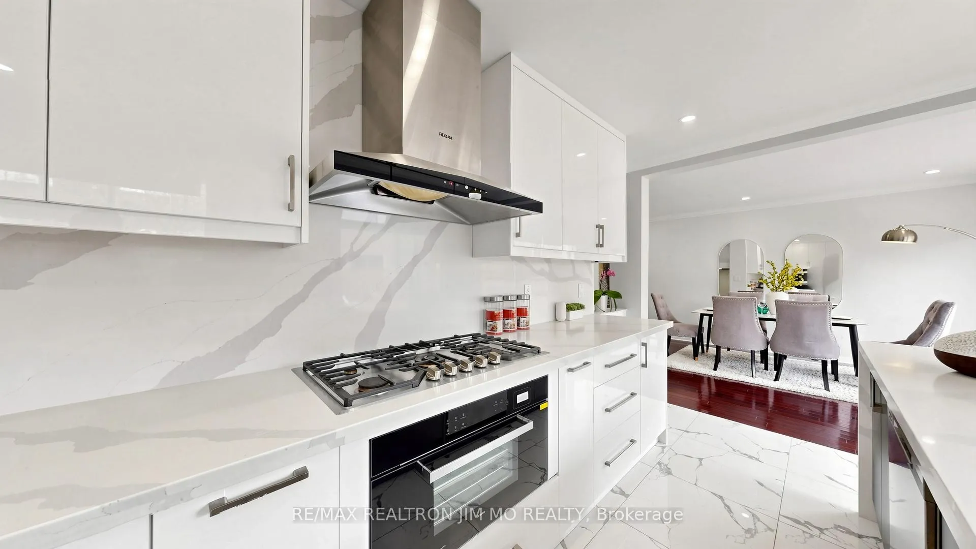 Photo 22 of 6 Majestic Drive, Markham, Berczy — HOMEH