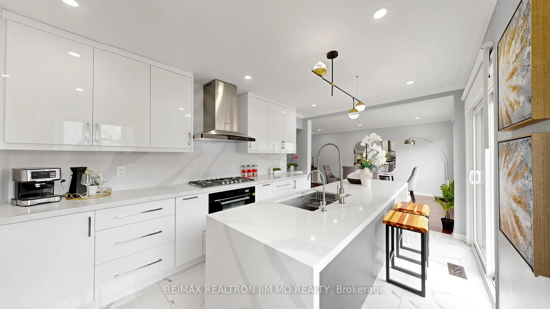 Photo 24 of 6 Majestic Drive, Markham, Berczy — HOMEH