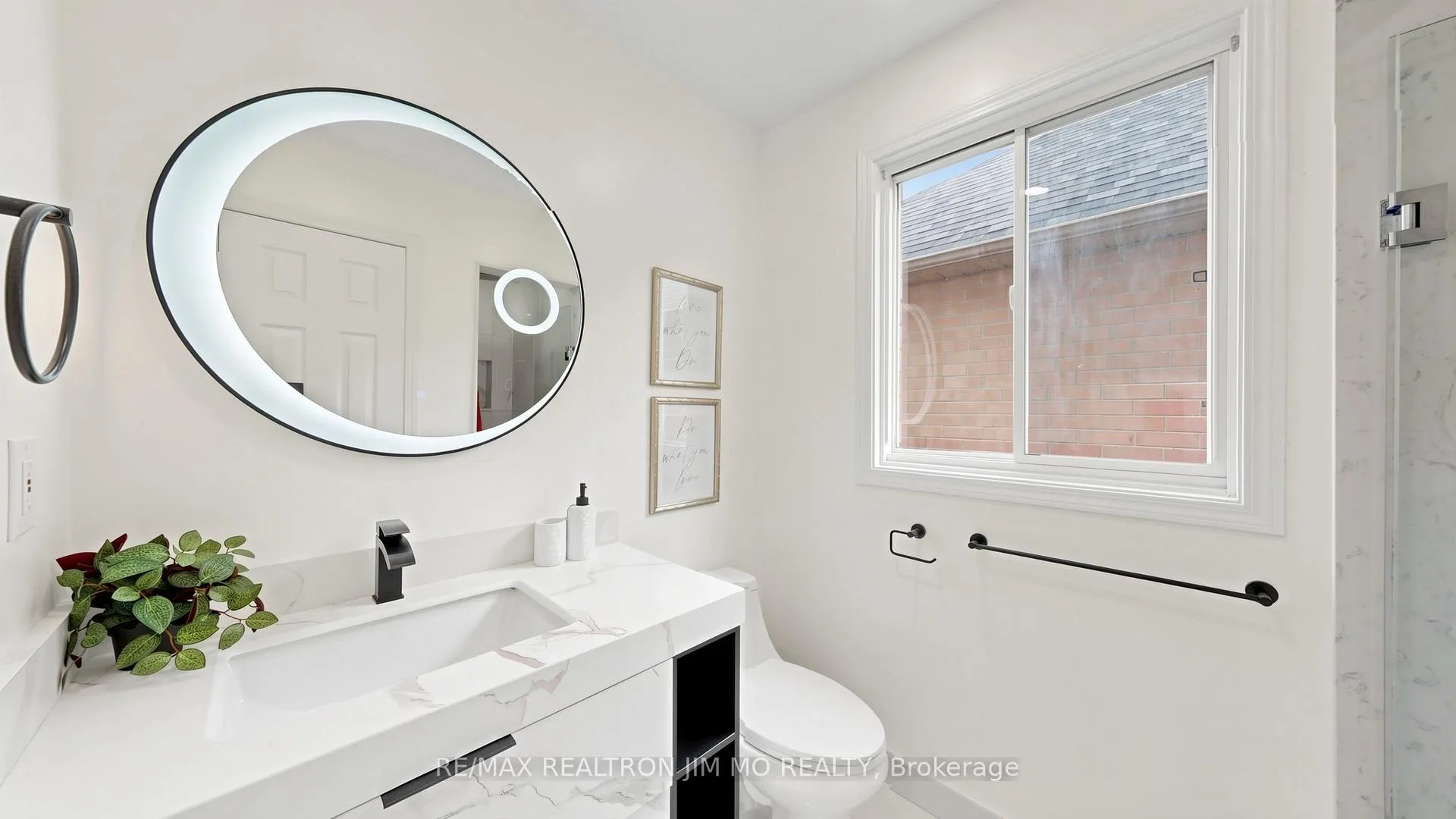 Photo 33 of 6 Majestic Drive, Markham, Berczy — HOMEH