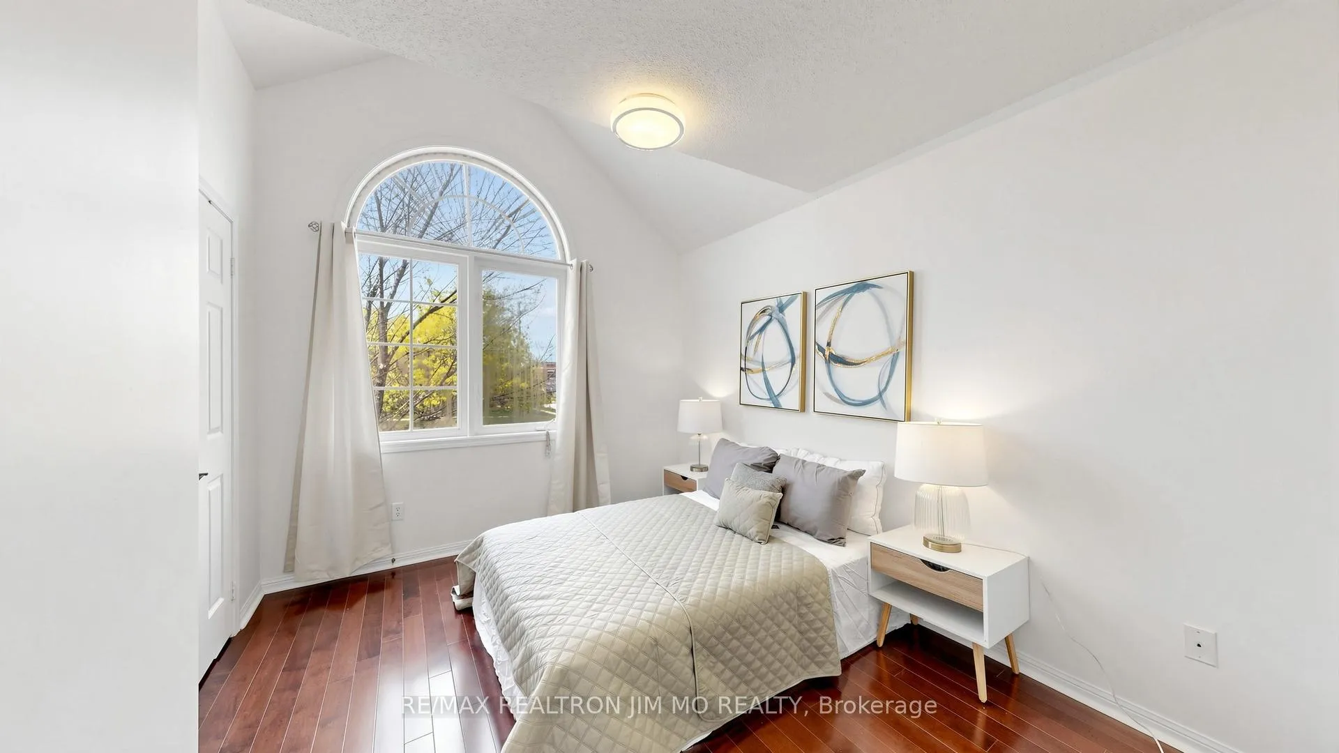 Photo 38 of 6 Majestic Drive, Markham, Berczy — HOMEH