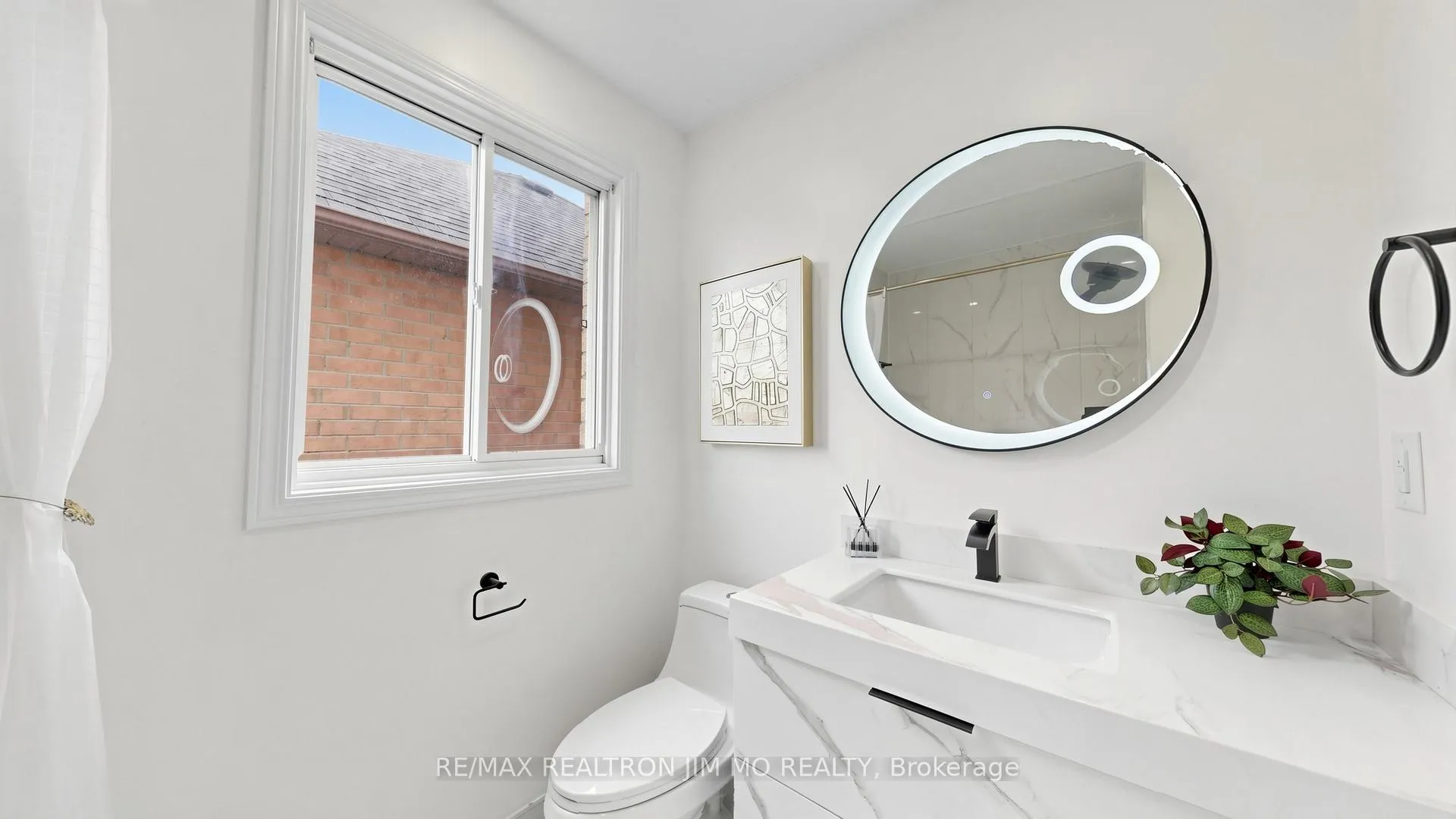 Photo 40 of 6 Majestic Drive, Markham, Berczy — HOMEH