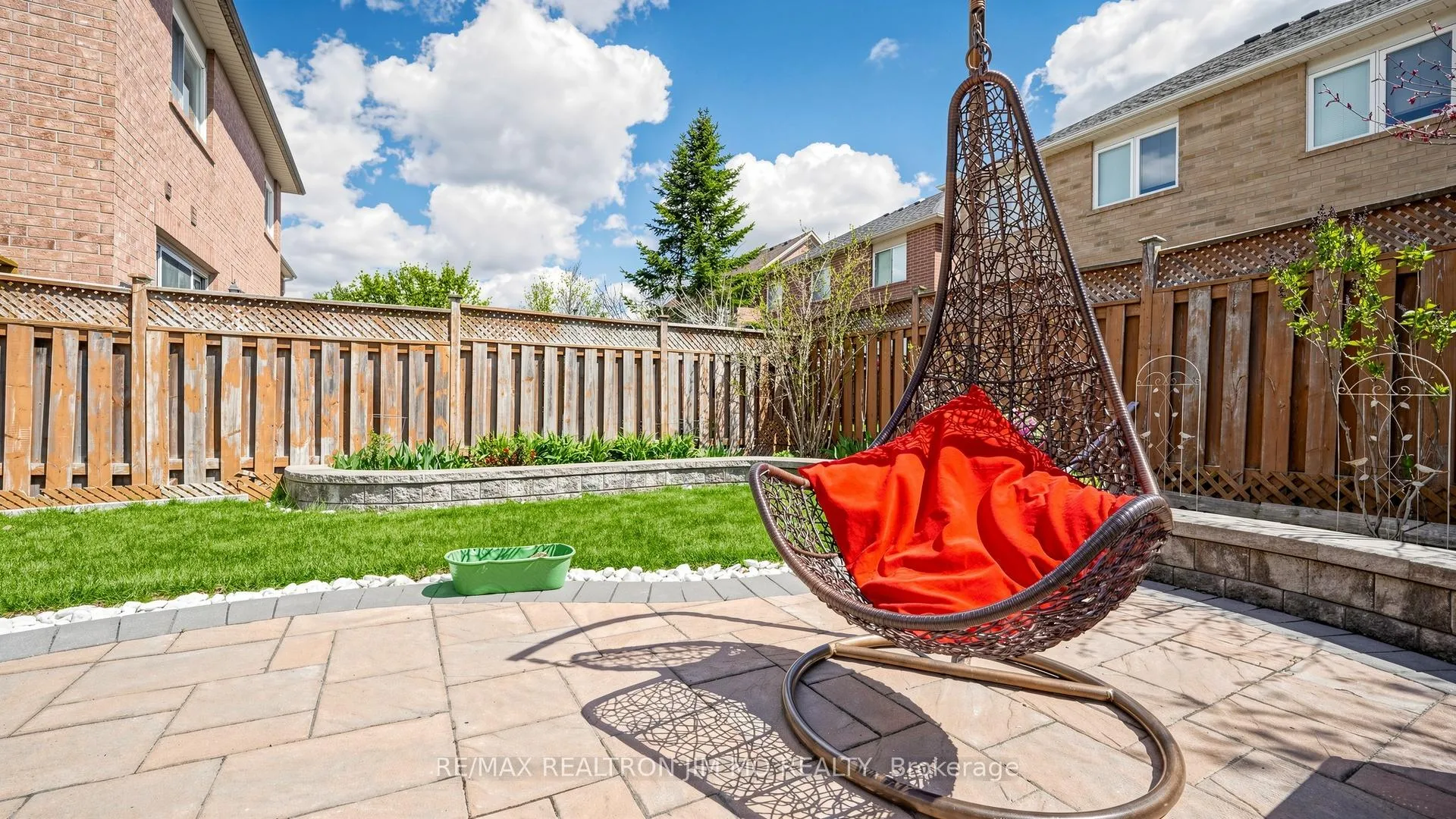 Photo 44 of 6 Majestic Drive, Markham, Berczy — HOMEH