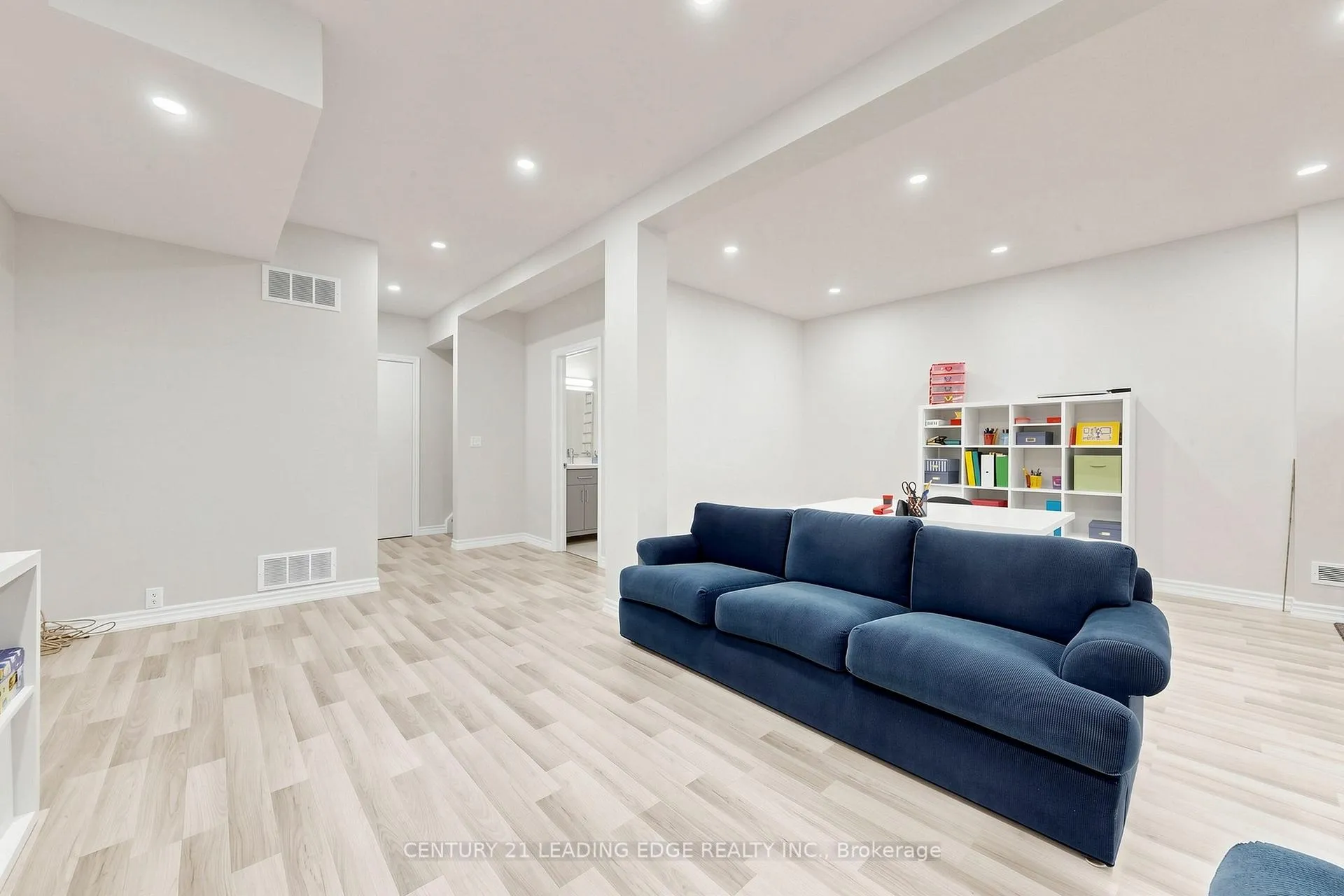 Photo 30 of 5 Madsen Crescent, Markham, Markville — HOMEH