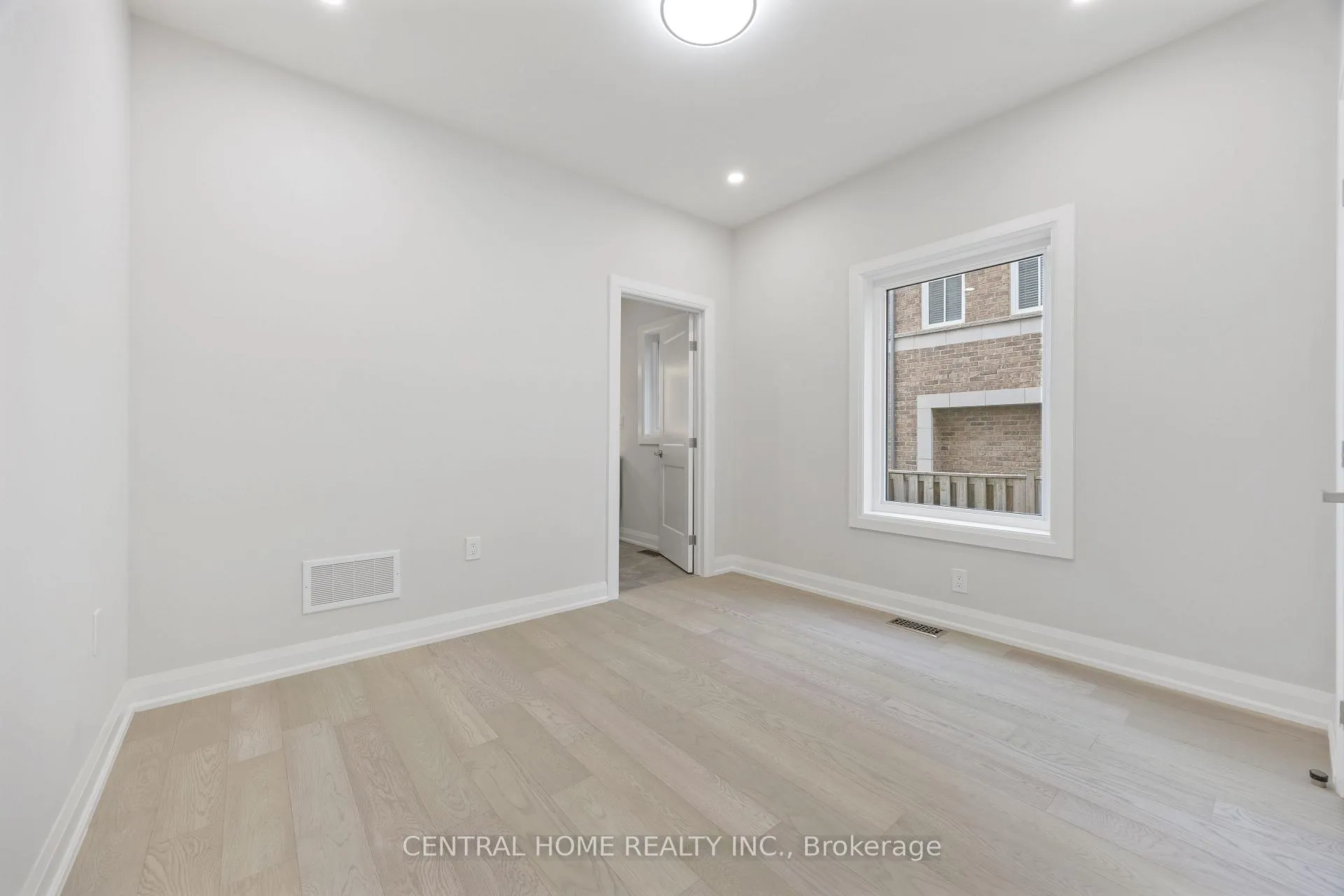 Photo 4 of 2946 Elgin Mills Road, Markham, Victoria Square — HOMEH