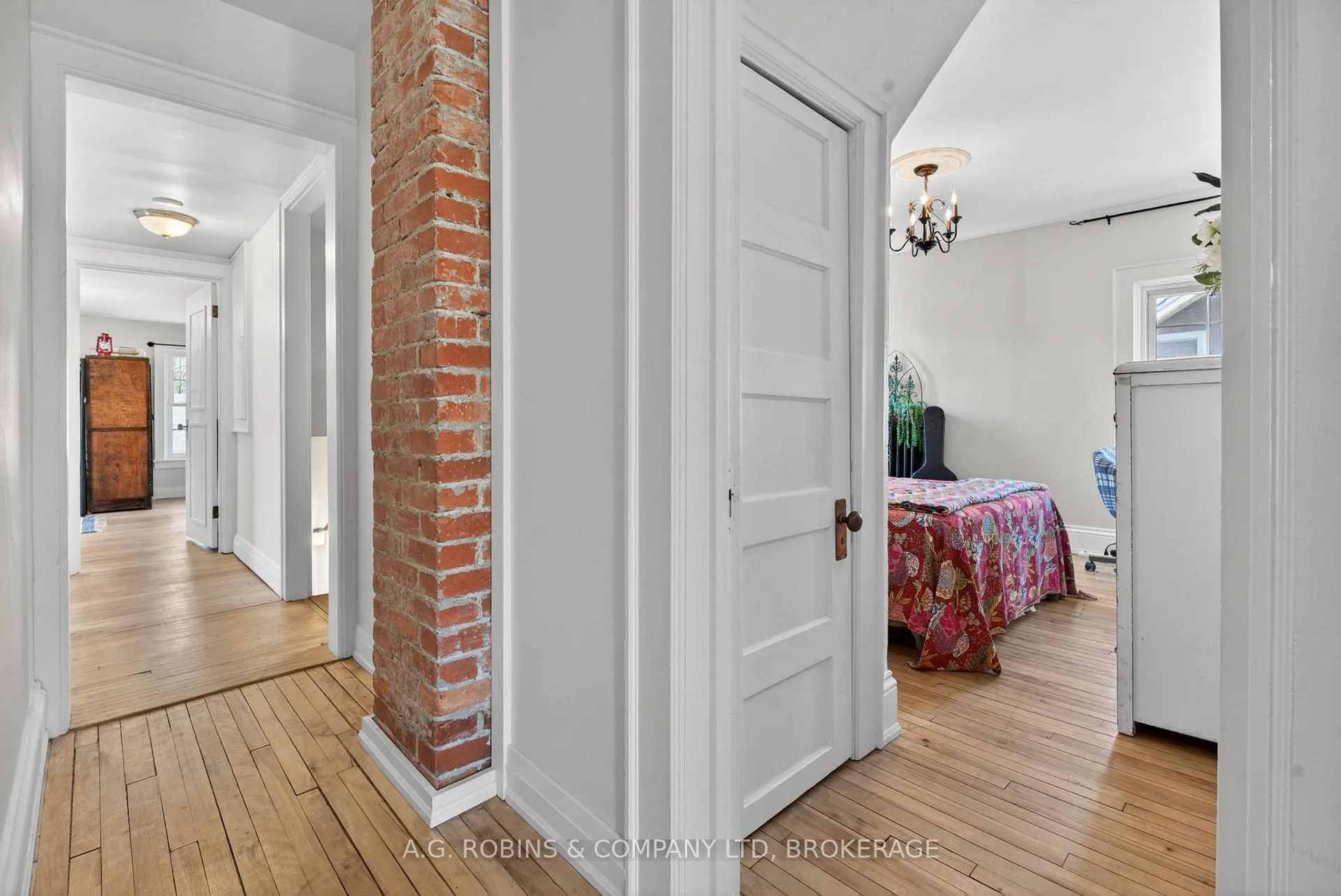 Photo 25 of 124 Catharine Street, Port Colborne, Sugarloaf — HOMEH