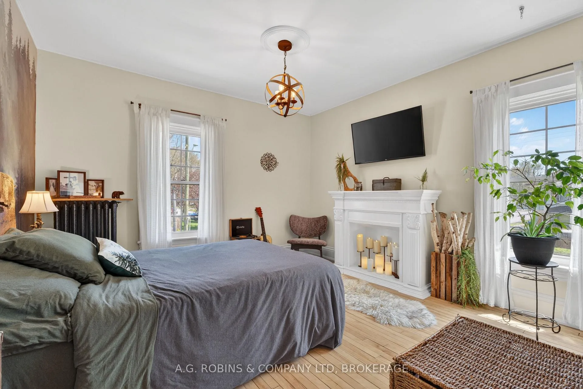 Photo 27 of 124 Catharine Street, Port Colborne, Sugarloaf — HOMEH