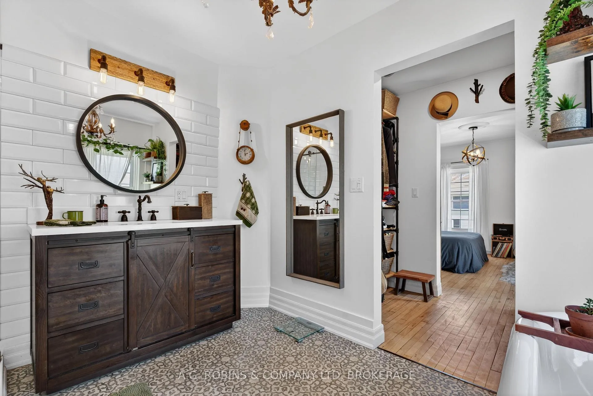 Photo 30 of 124 Catharine Street, Port Colborne, Sugarloaf — HOMEH