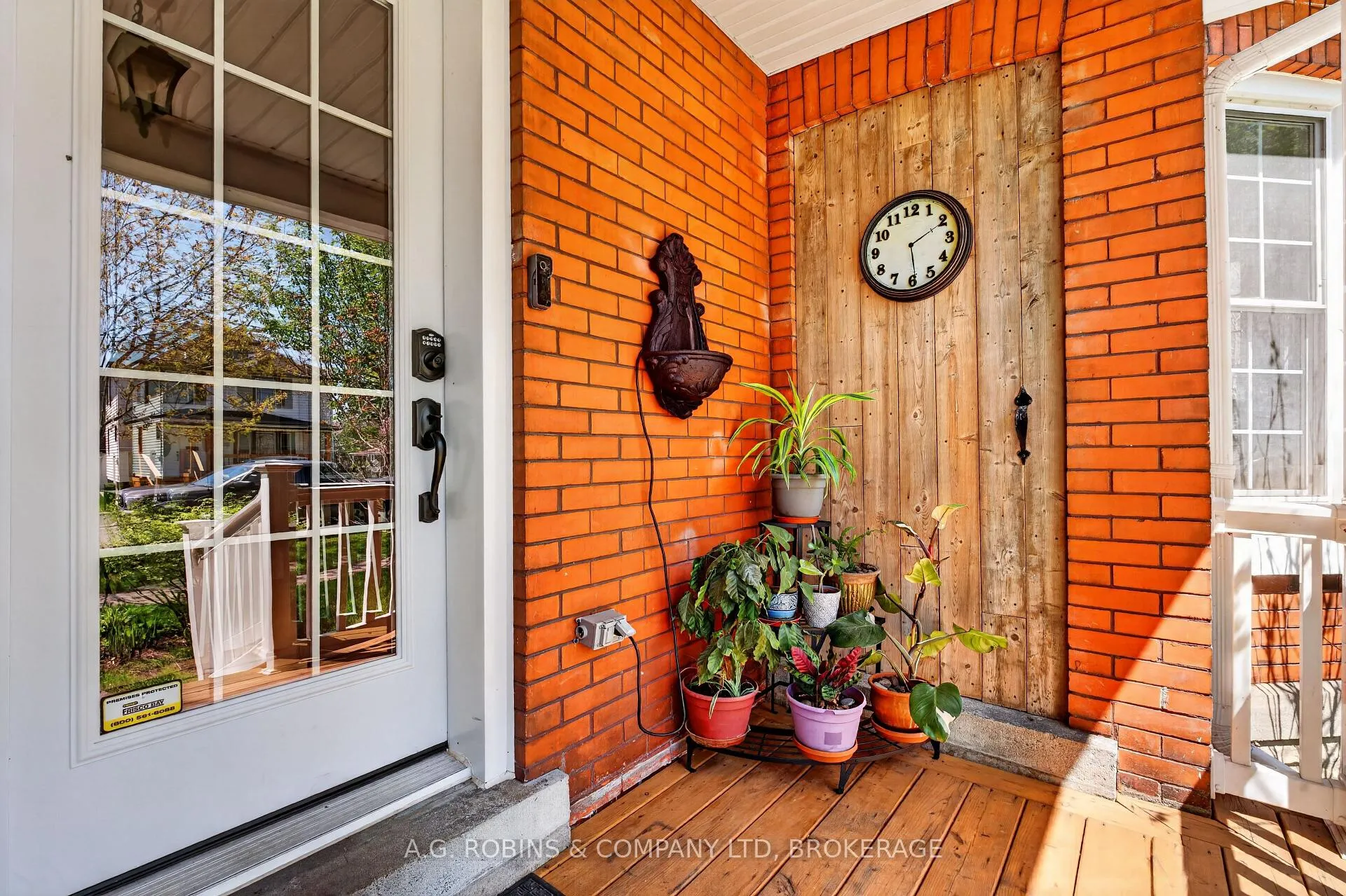 Photo 39 of 124 Catharine Street, Port Colborne, Sugarloaf — HOMEH