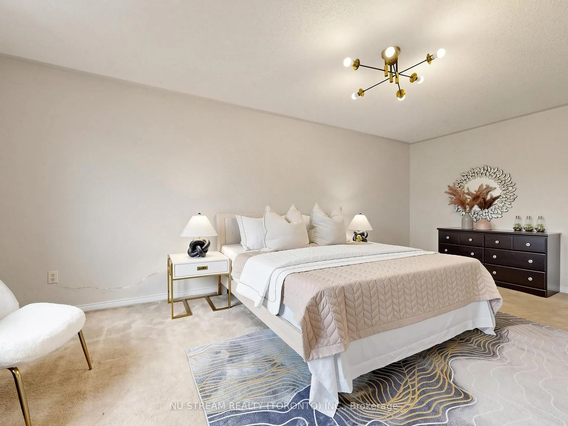Photo 23 of 177 Wildberry Crescent, Vaughan, Vellore Village — HOMEH