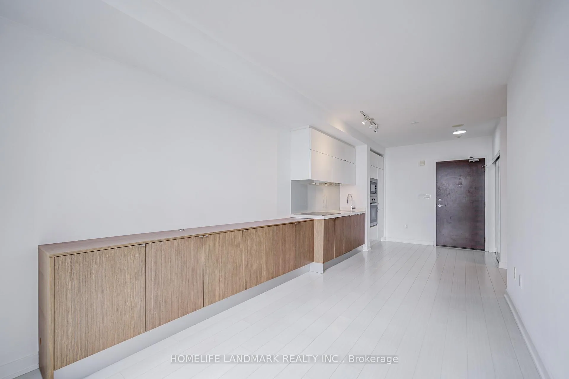 Photo 12 of Unit 4911, 21 Iceboat Terrace, Toronto, Waterfront Communities — HOMEH