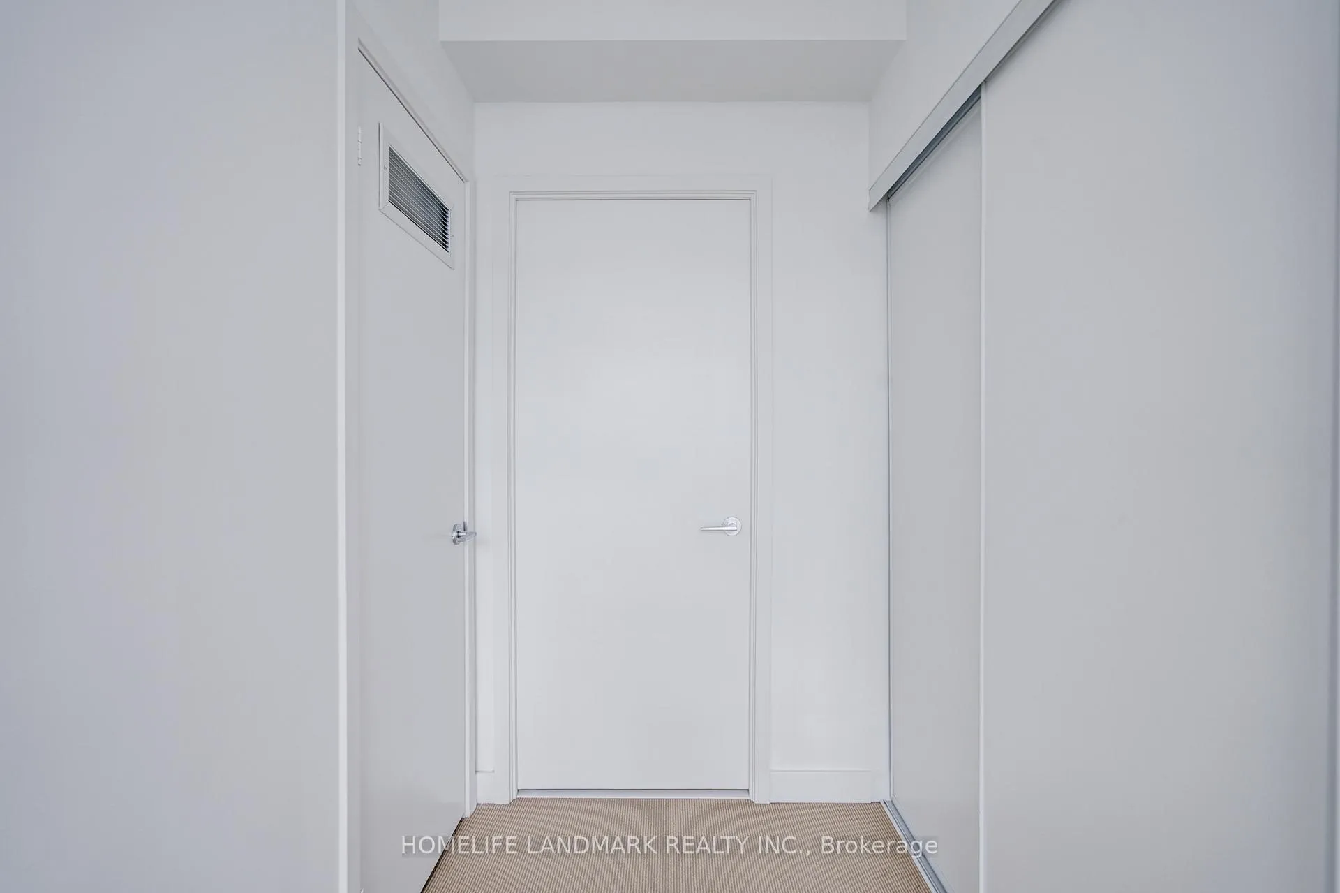 Photo 17 of Unit 4911, 21 Iceboat Terrace, Toronto, Waterfront Communities — HOMEH