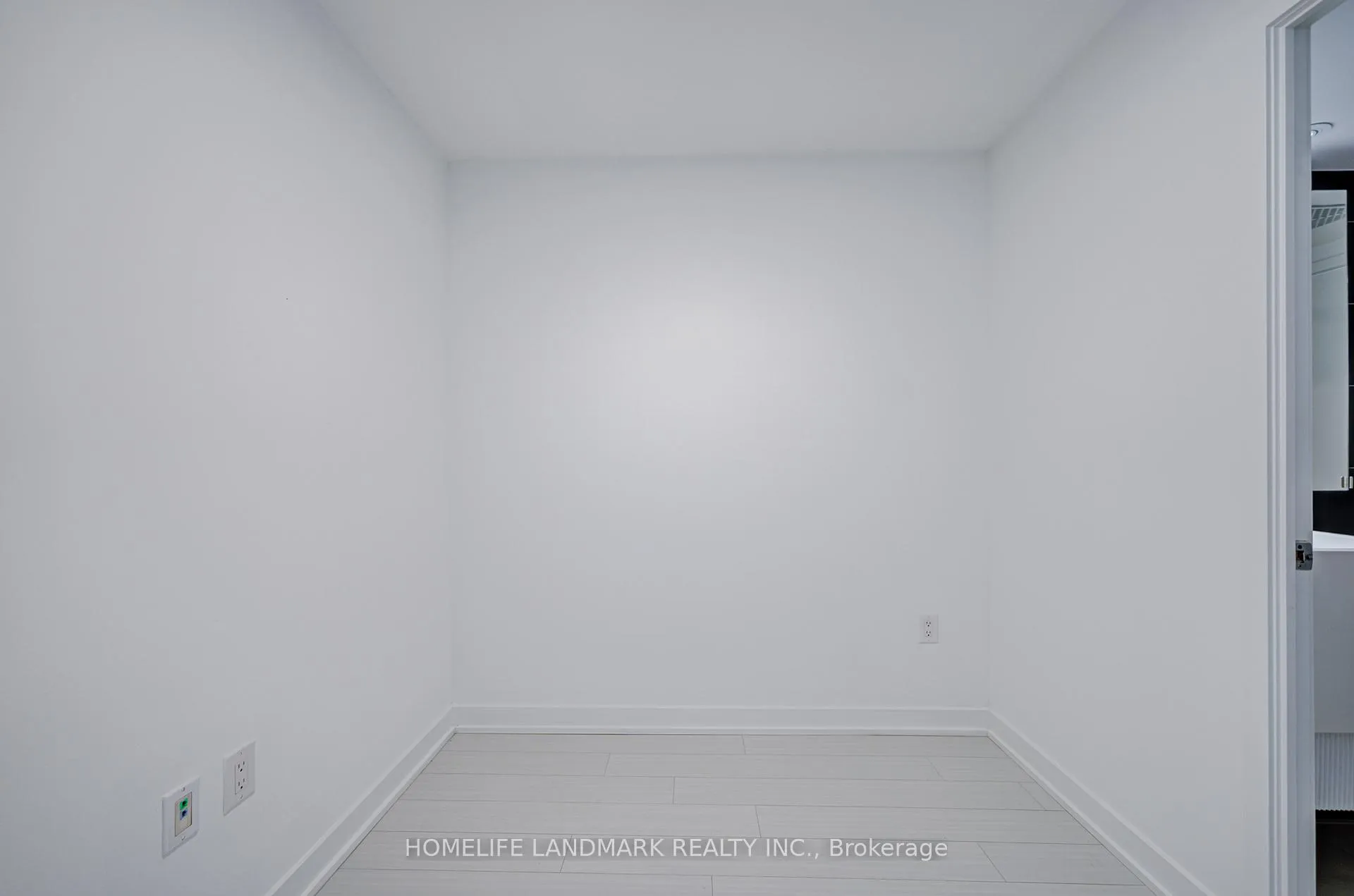 Photo 20 of Unit 4911, 21 Iceboat Terrace, Toronto, Waterfront Communities — HOMEH