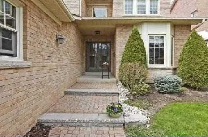 Photo 2 of 73 Woodman's Chart, Markham, Unionville — HOMEH