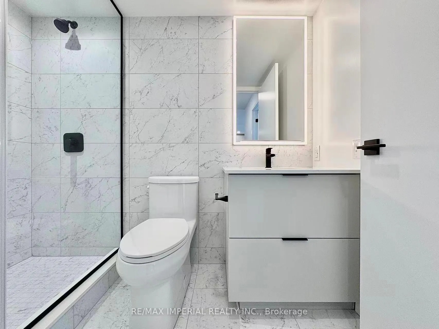 Photo 3 of Unit 708, 603 Sherbourne Street, Toronto, North St. James Town — HOMEH