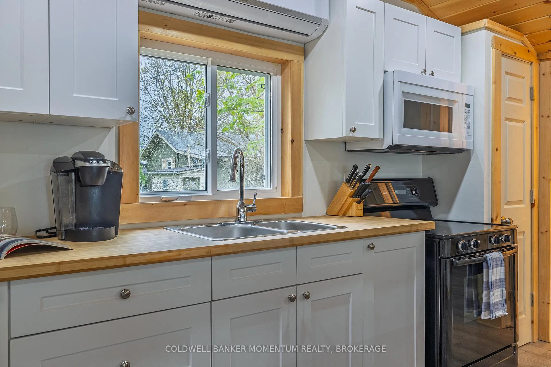 Photo 22 of 12221 Lakeshore Road, Wainfleet, Lakeshore — HOMEH