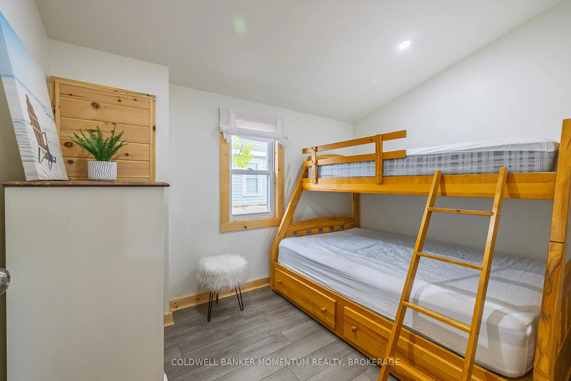 Photo 27 of 12221 Lakeshore Road, Wainfleet, Lakeshore — HOMEH