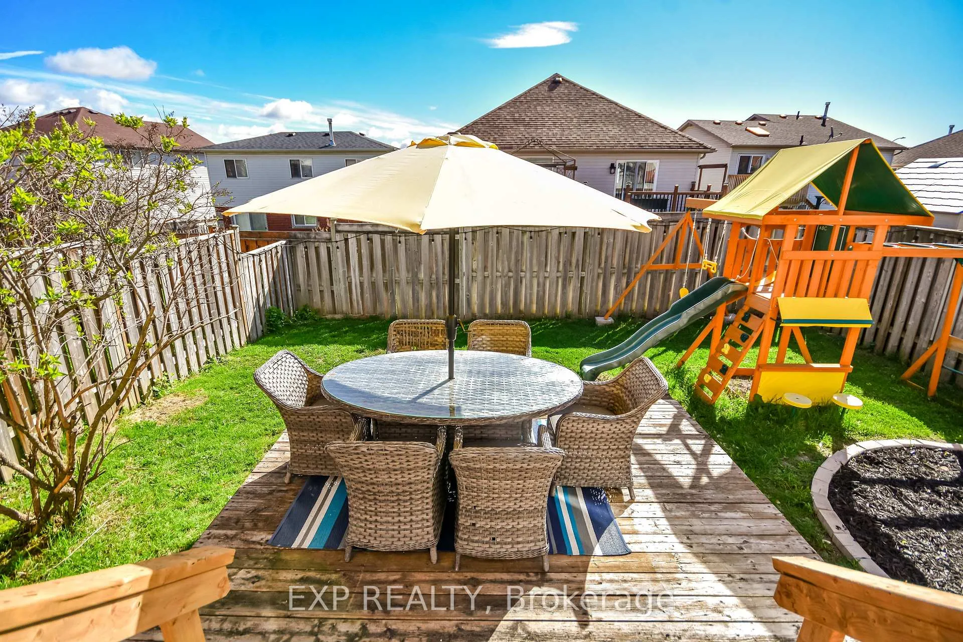 Photo 20 of 15 Trevino Circle, Barrie, East Bayfield — HOMEH
